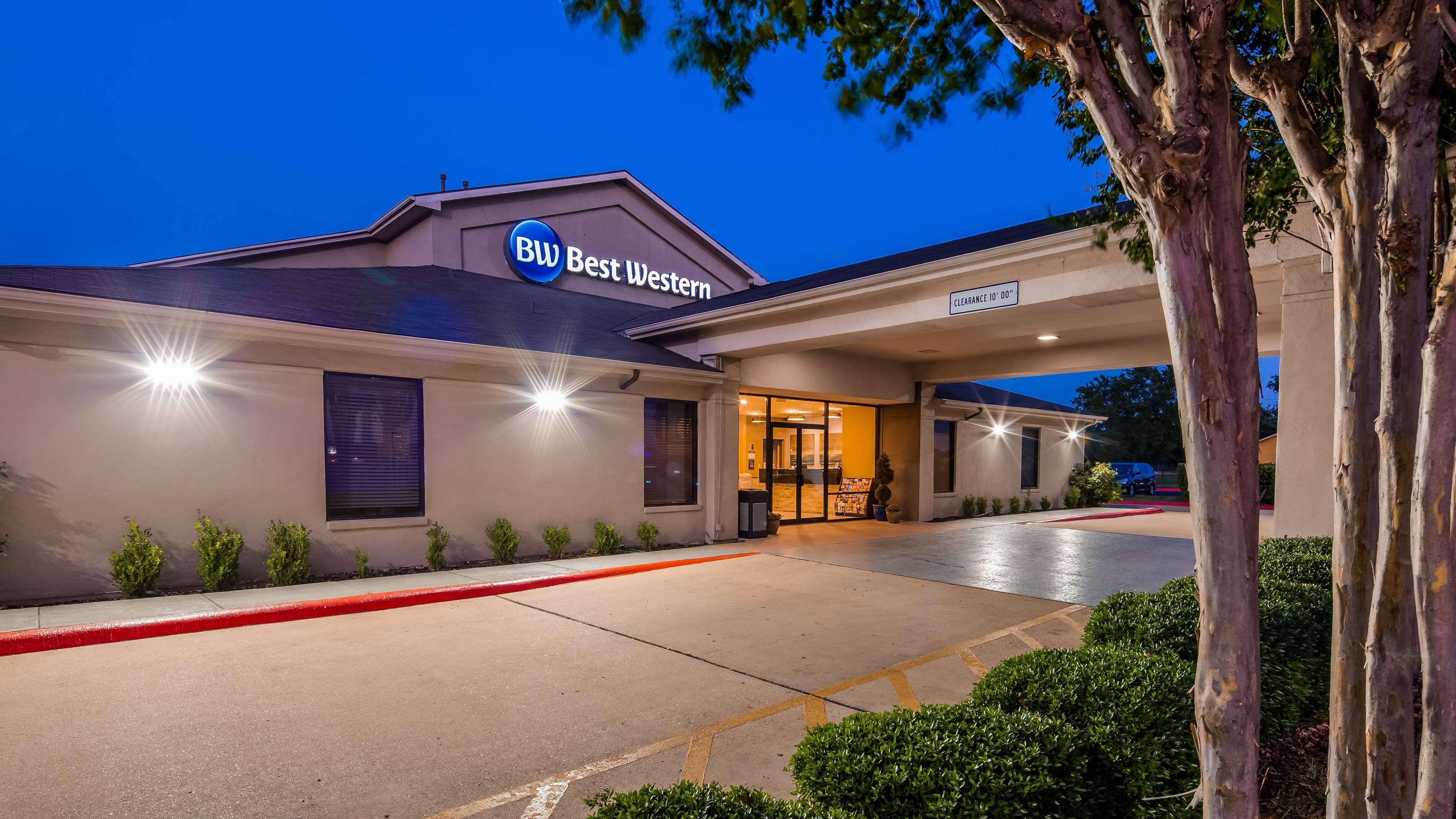 Best Western Executive Inn