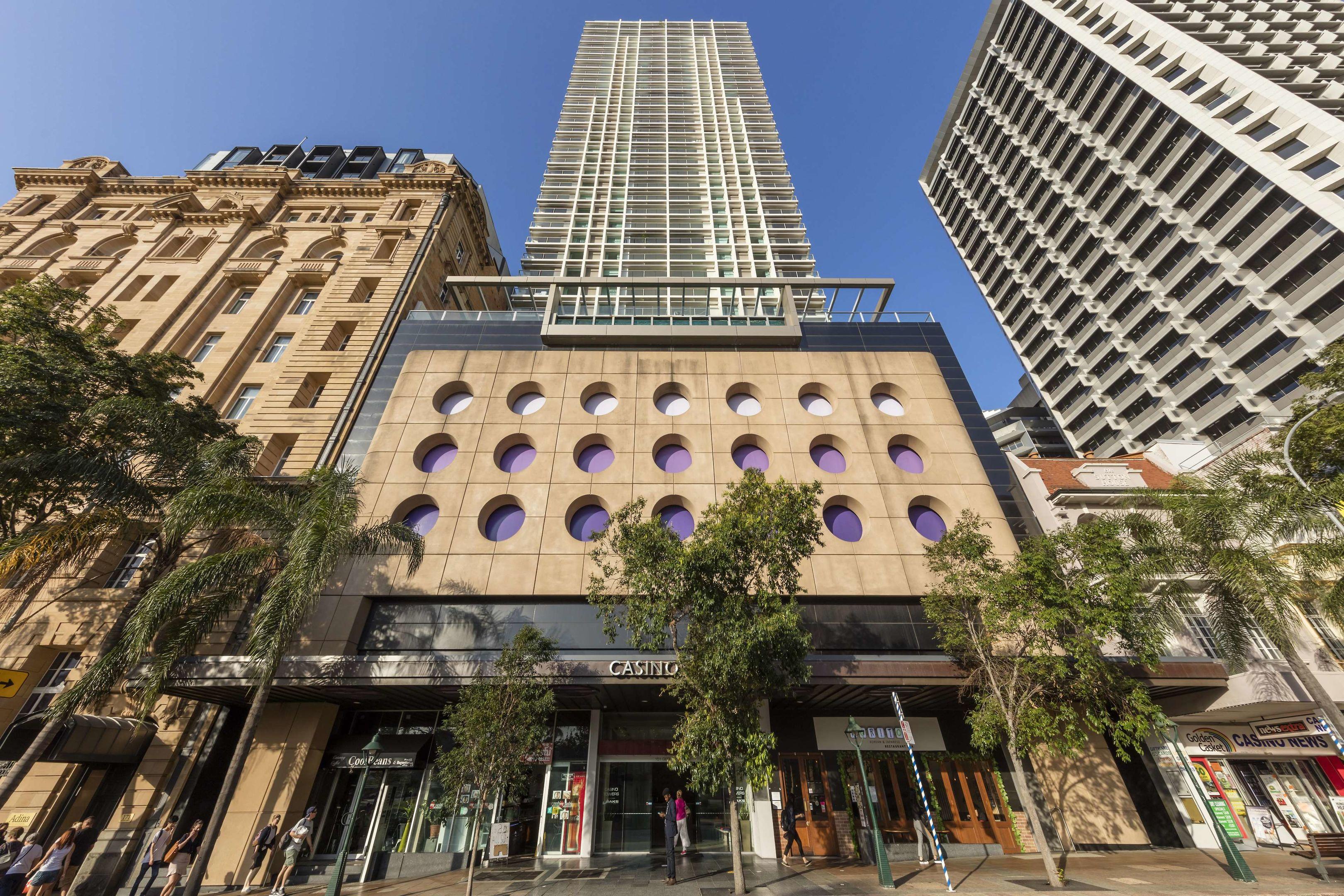 Oaks Brisbane Casino Tower Suites — photo 4