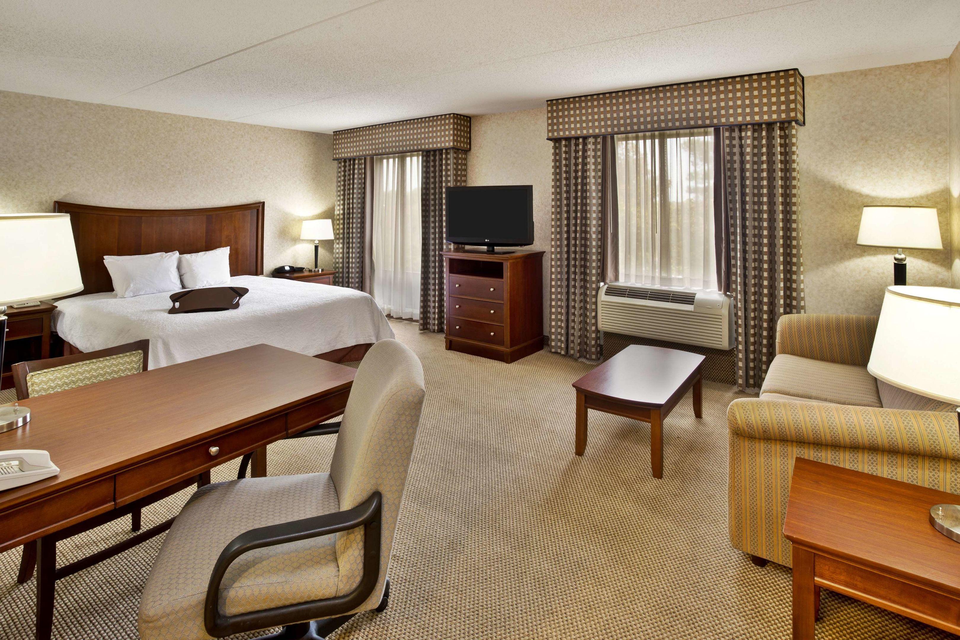 Hampton Inn & Suites Richmond/Virginia Center — photo 5