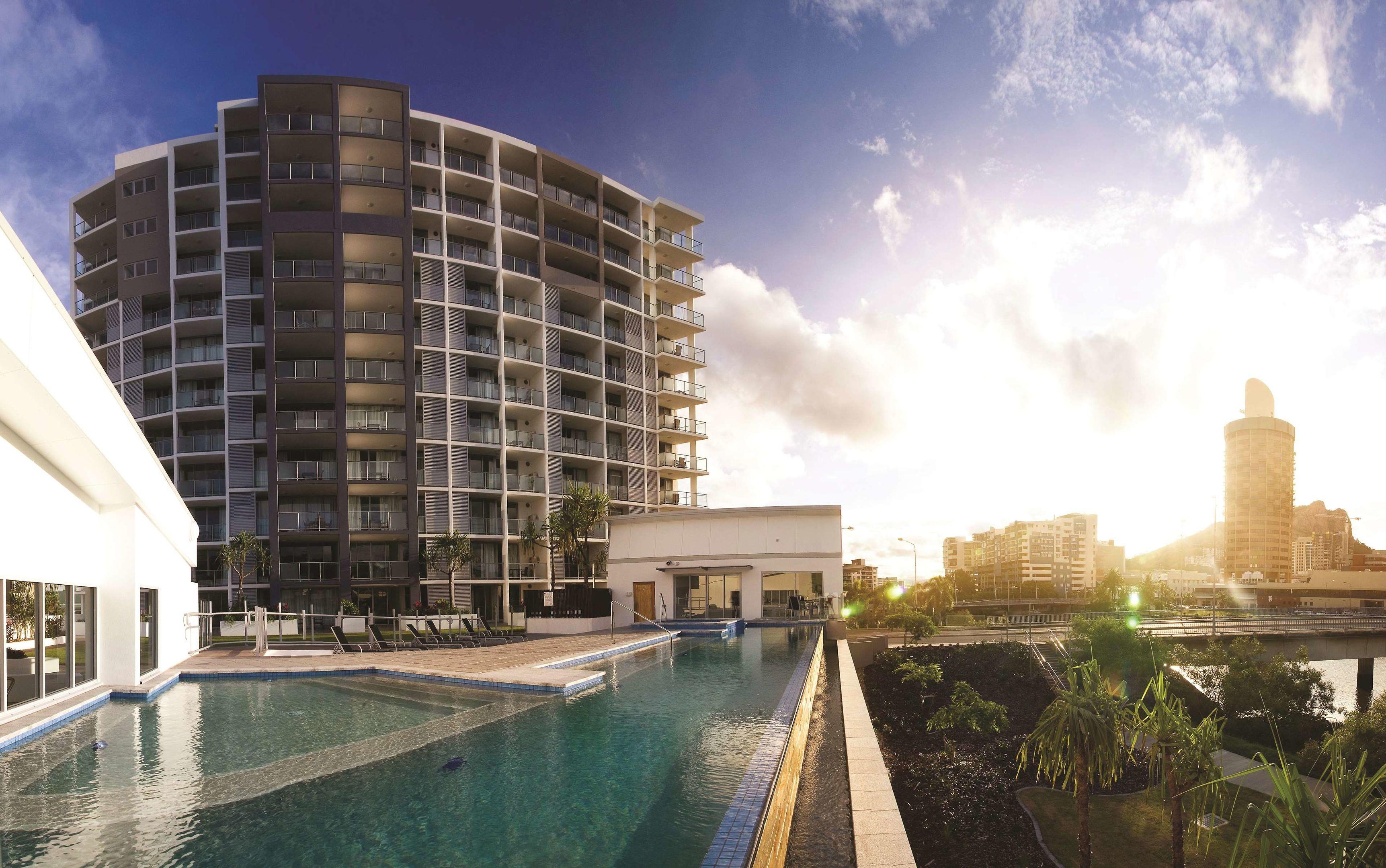 Oaks Gateway Suites — photo 5