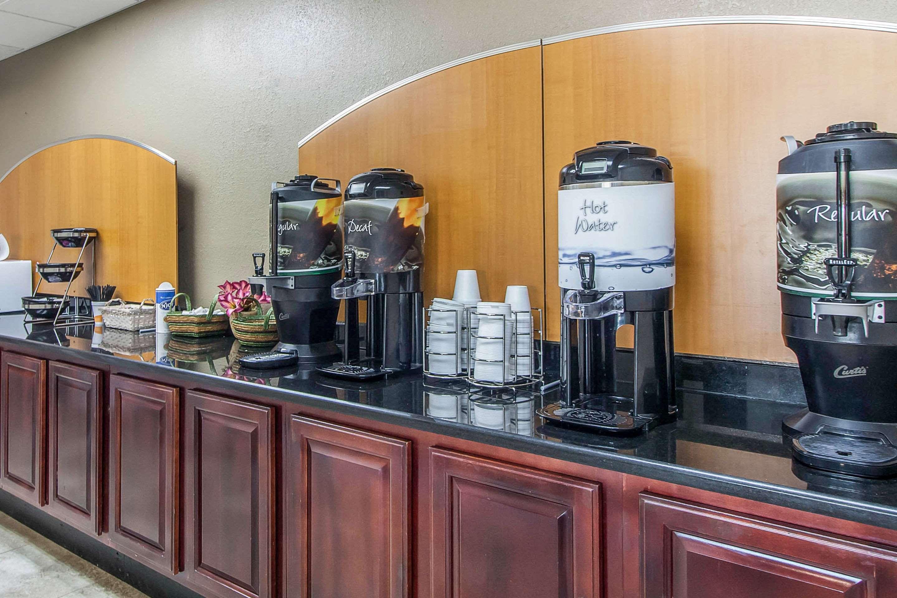 Quality Inn & Suites Conference Center — photo 5
