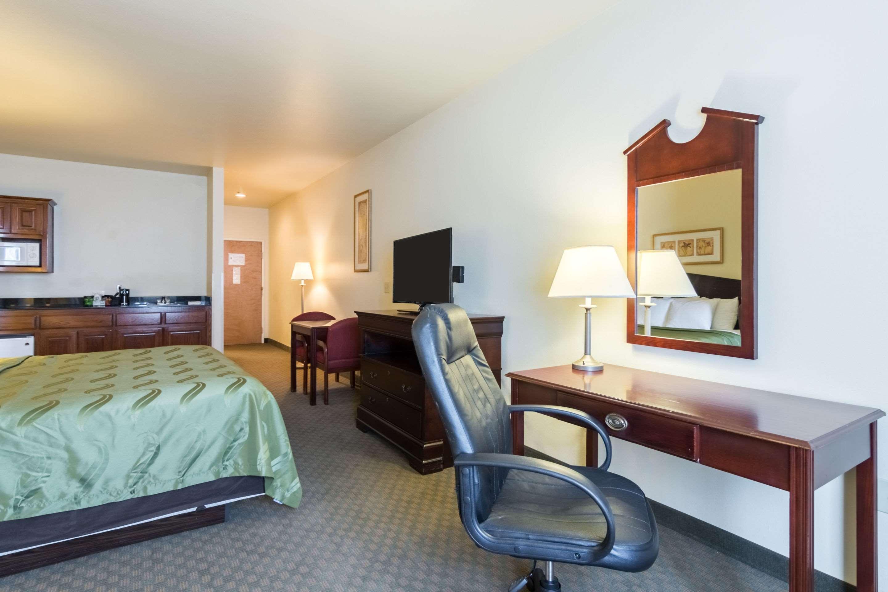 Quality Inn & Suites — photo 5