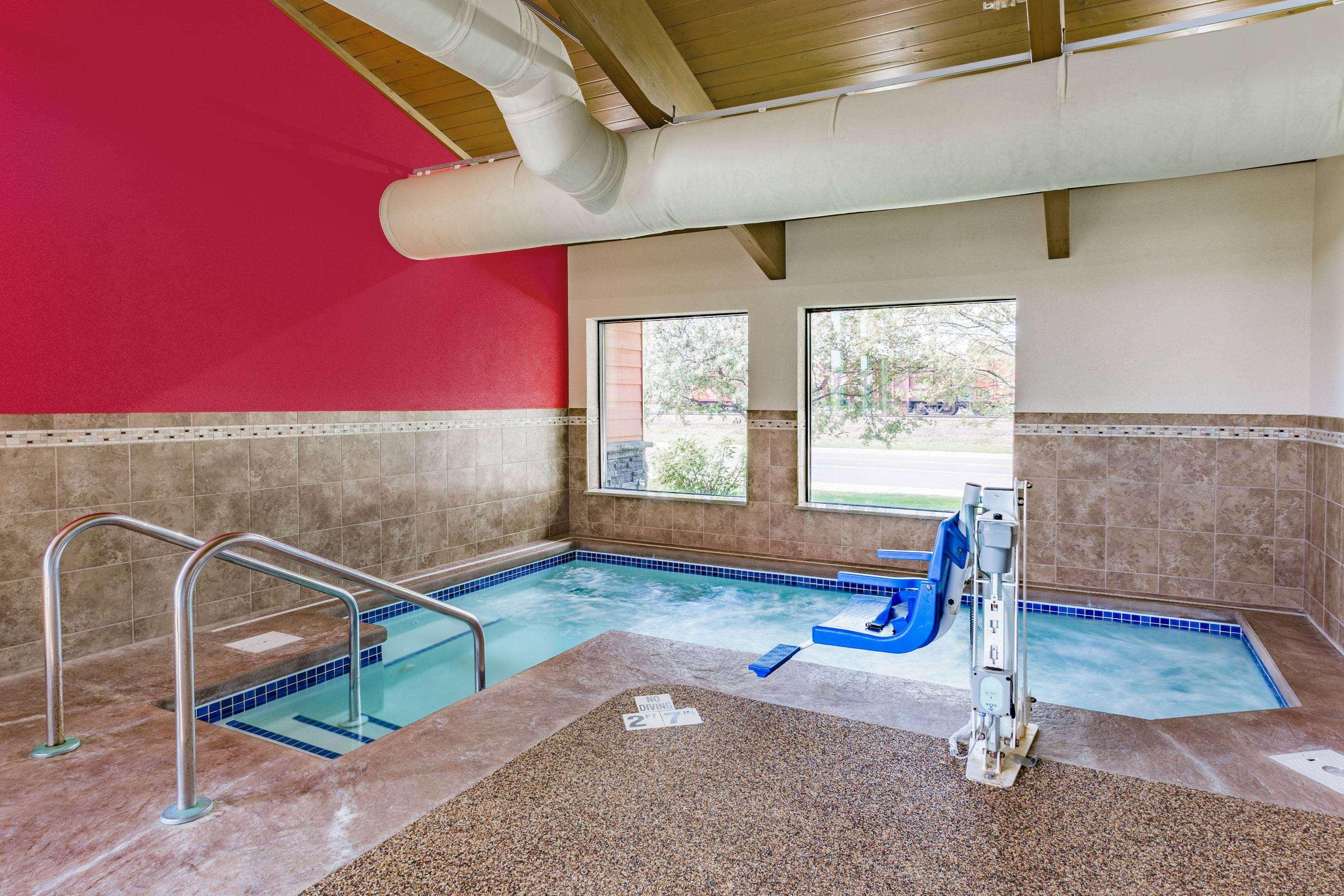 AmericInn by Wyndham Virginia — photo 4