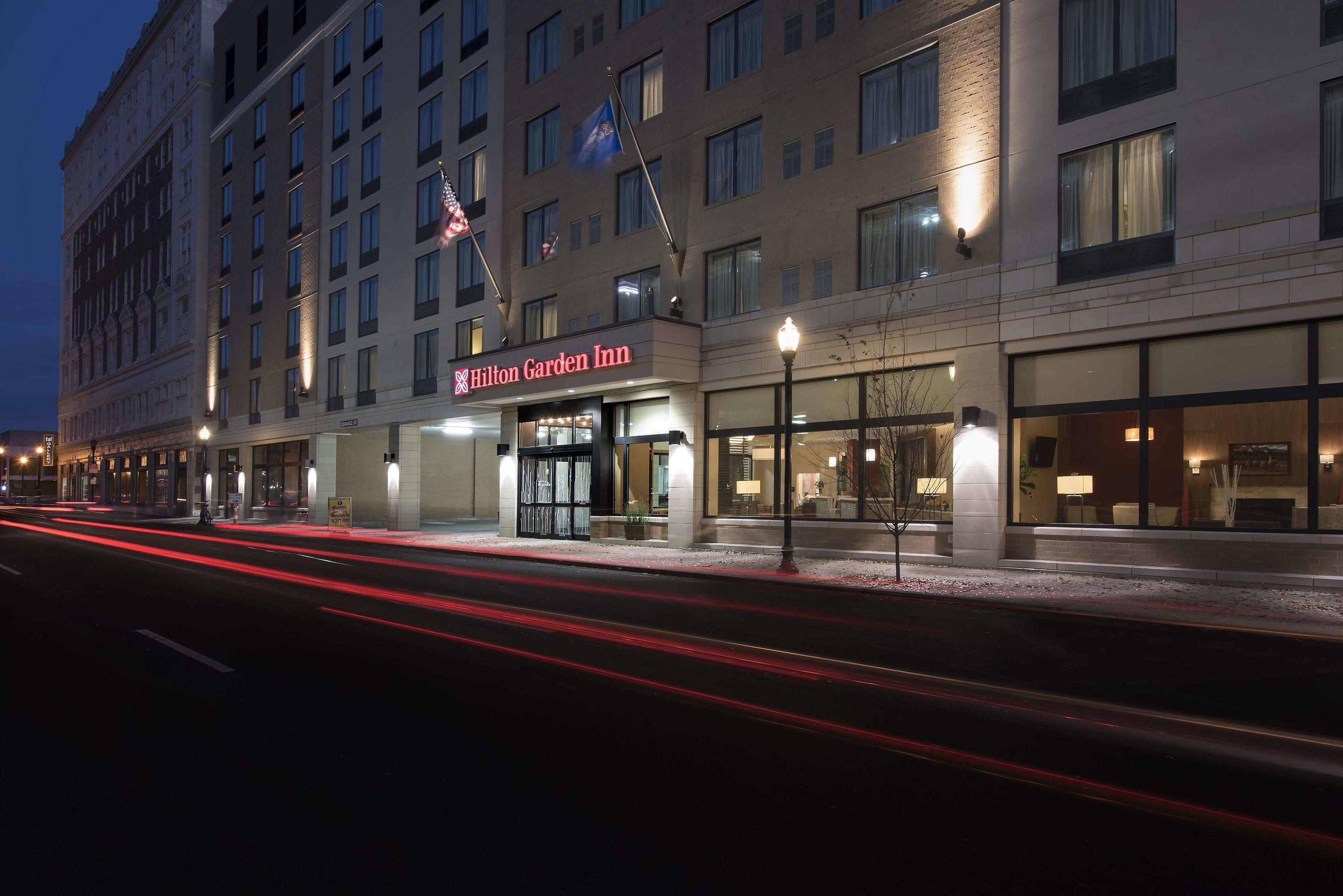 Hilton Garden Inn Louisville Downtown — photo 3