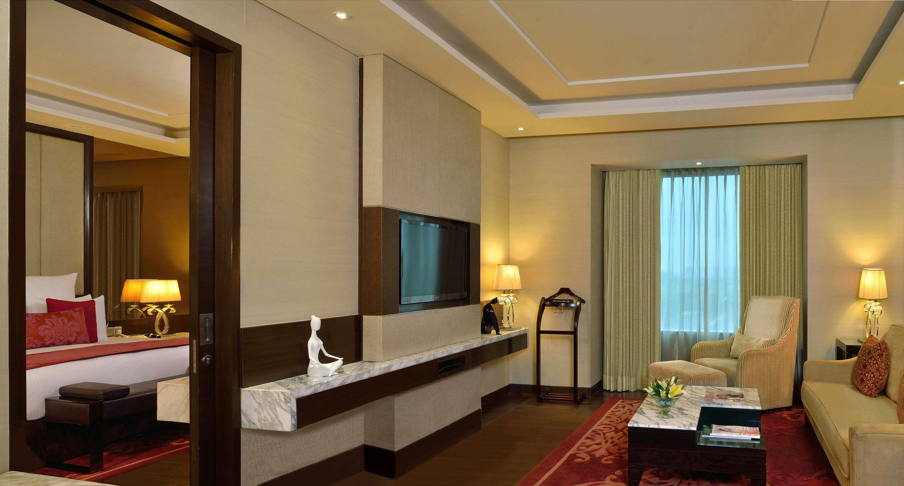 Radisson Blu Hotel Jaipur Airport — photo 4