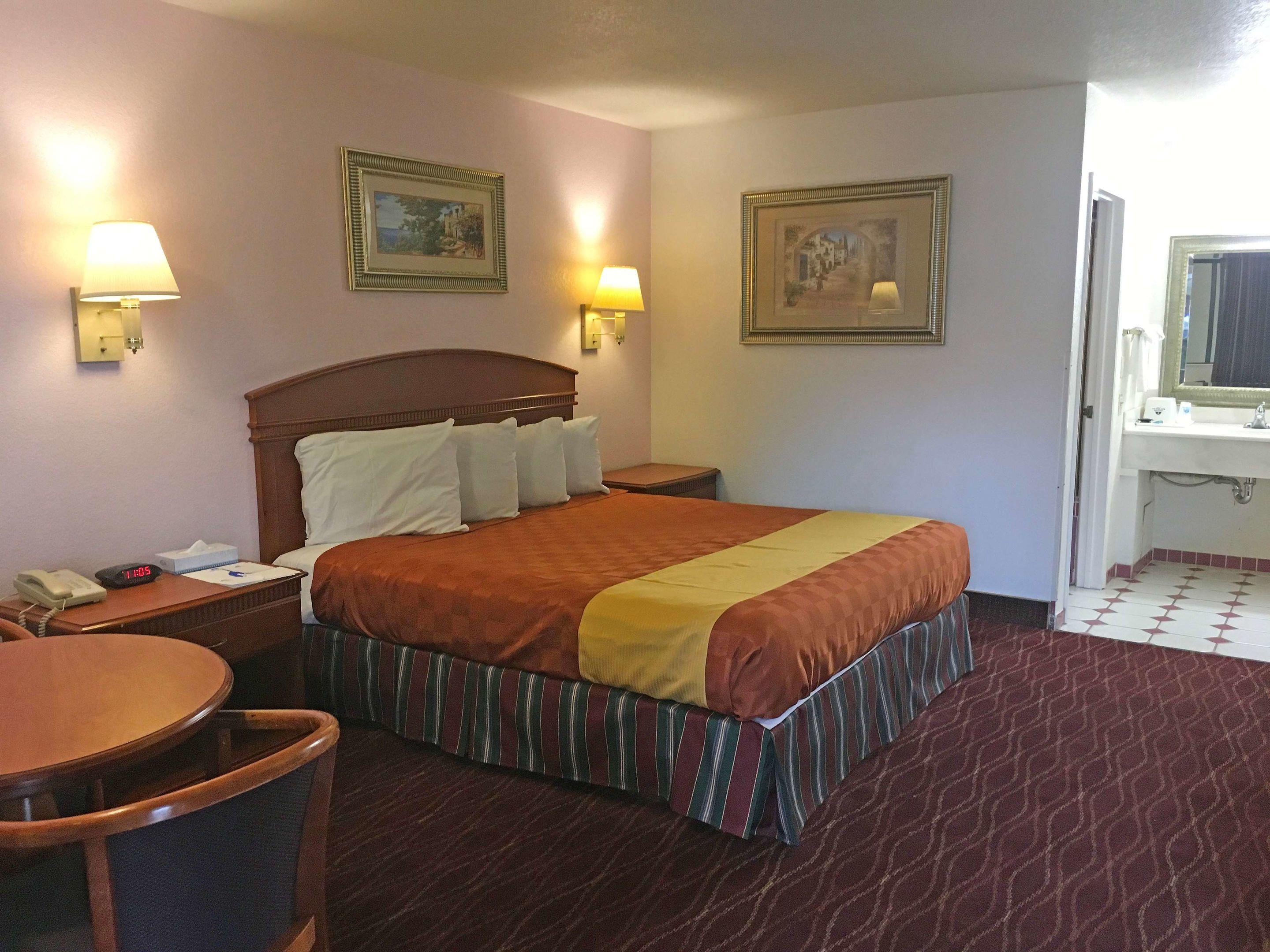 Americas Best Value Inn Pico Rivera-East Los Angeles — photo 5