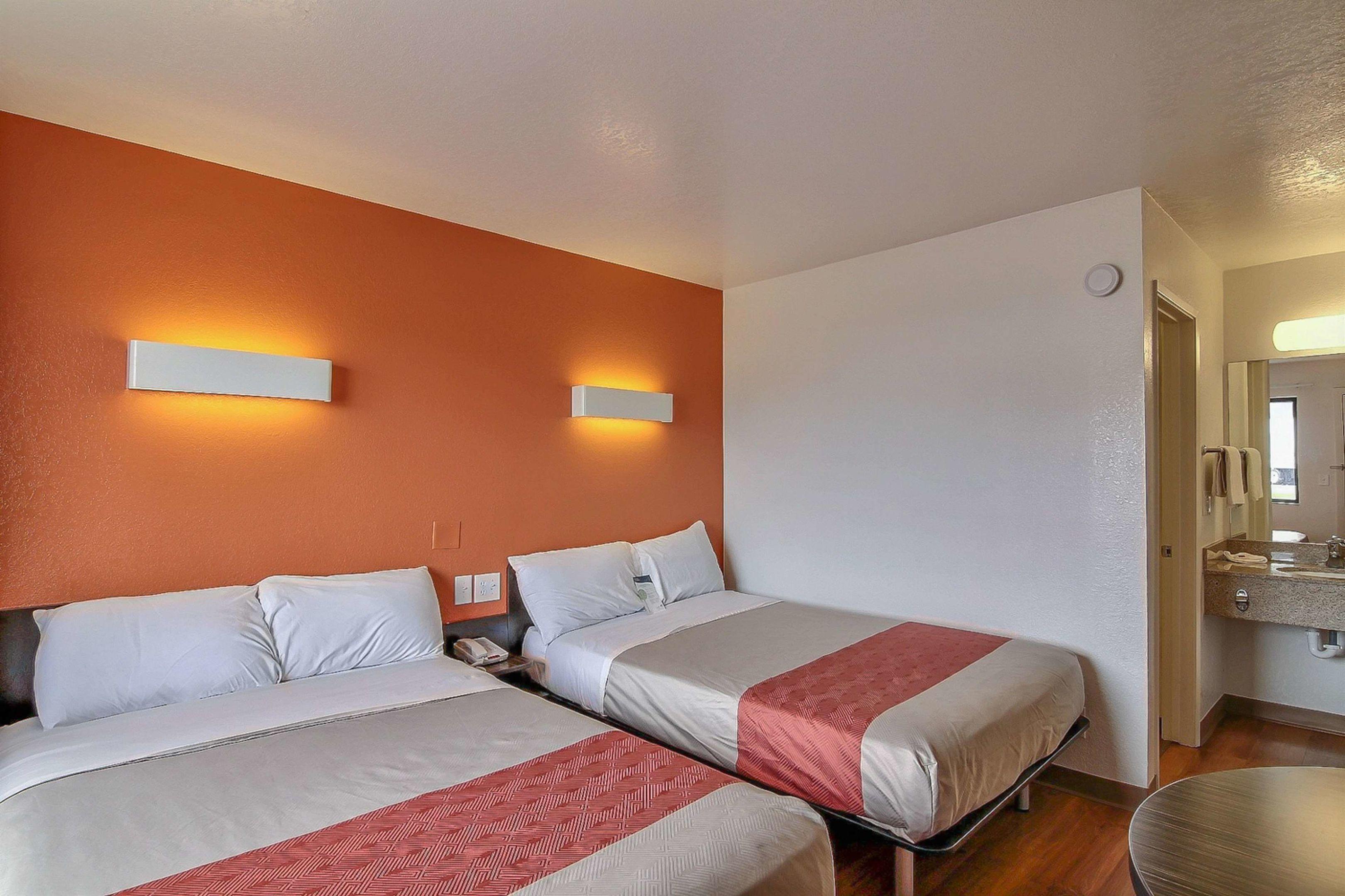 Motel 6 Buellton - Solvang Area — photo 4