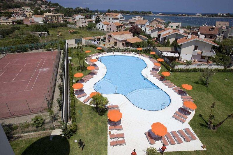 Capo Peloro Resort — photo 4