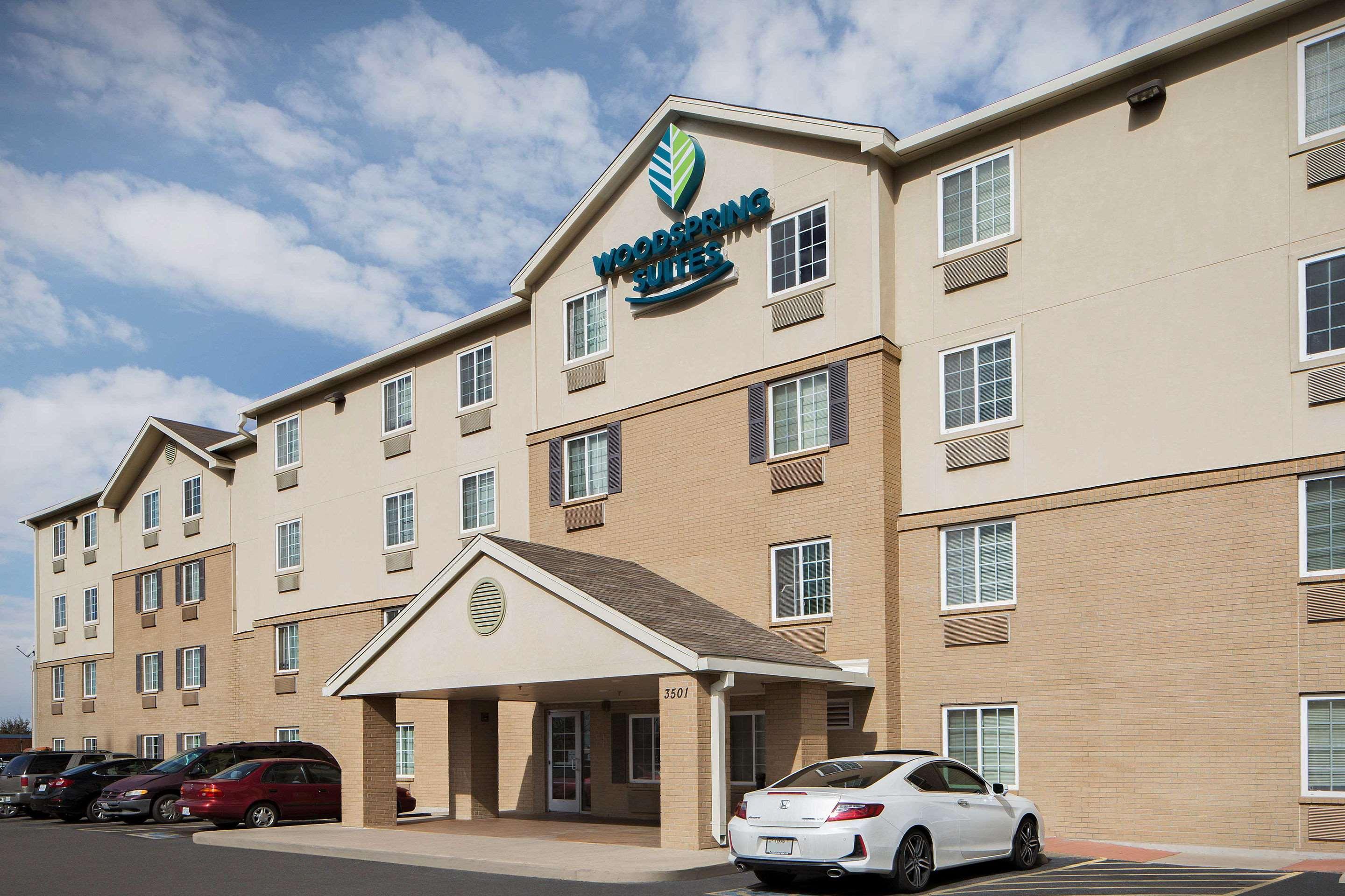WoodSpring Suites Fort Worth Fossil Creek — photo 4