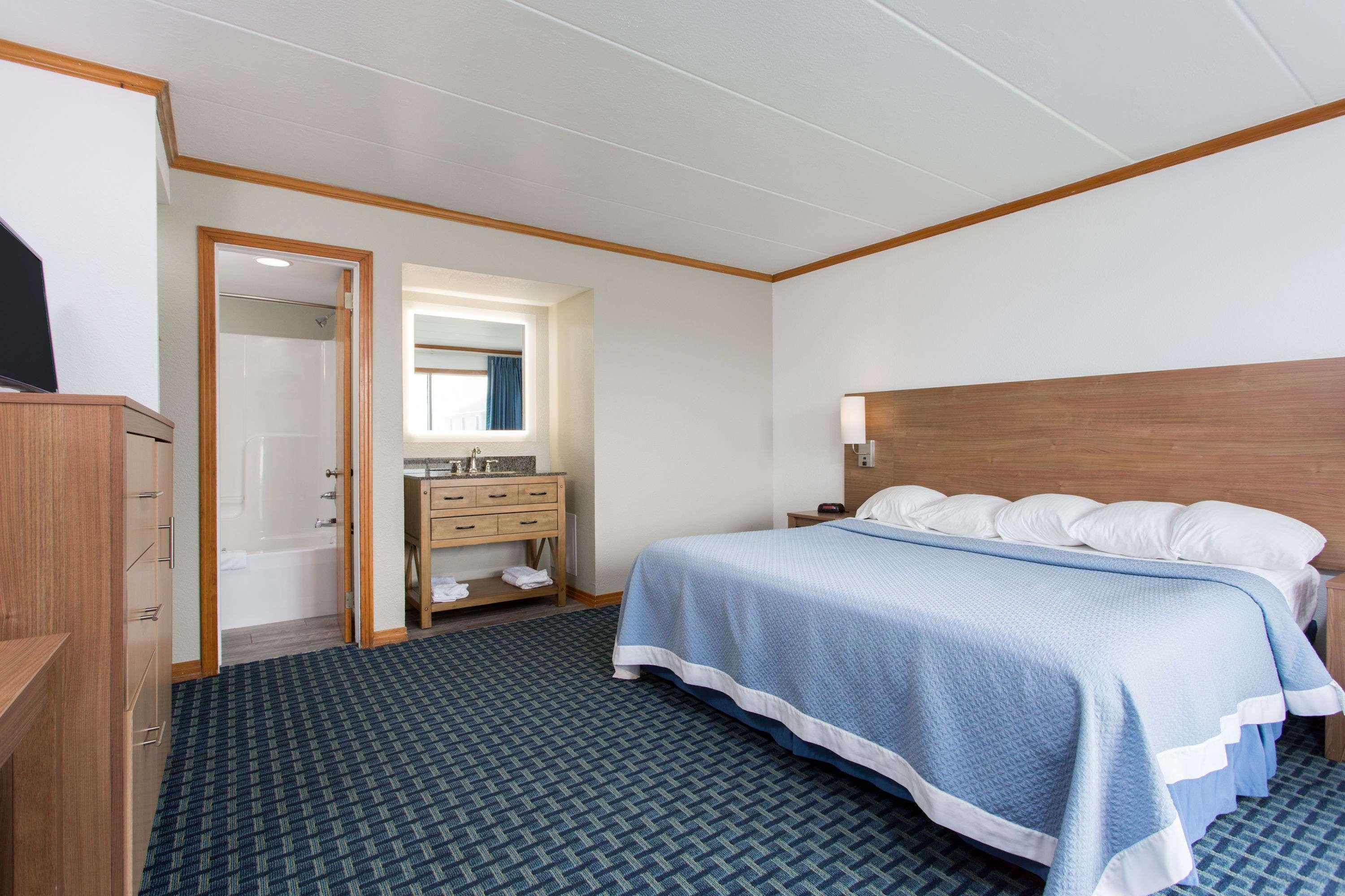 Days Inn & Suites by Wyndham Kill Devil Hills-Mariner — photo 5