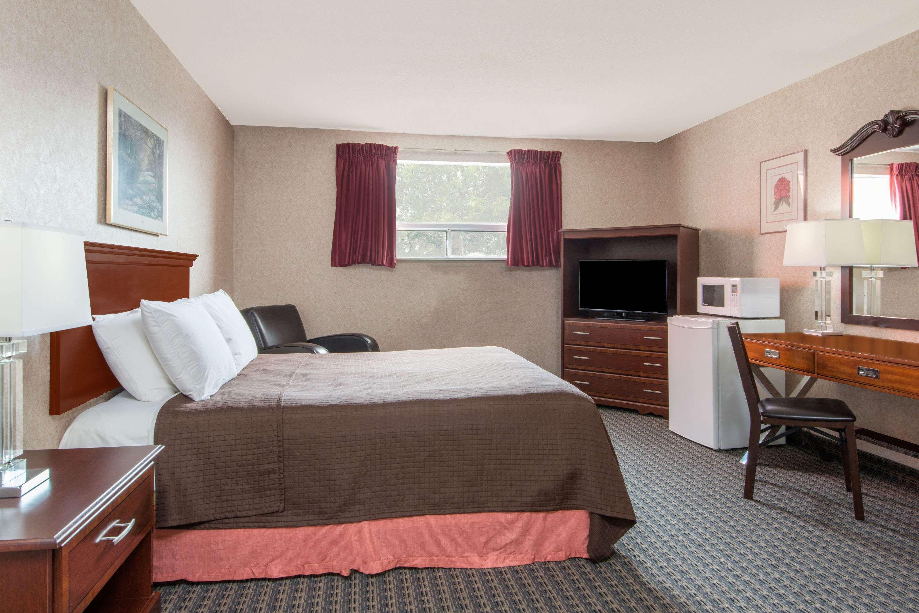 Howard Johnson Inn - Gravenhurst — photo 4