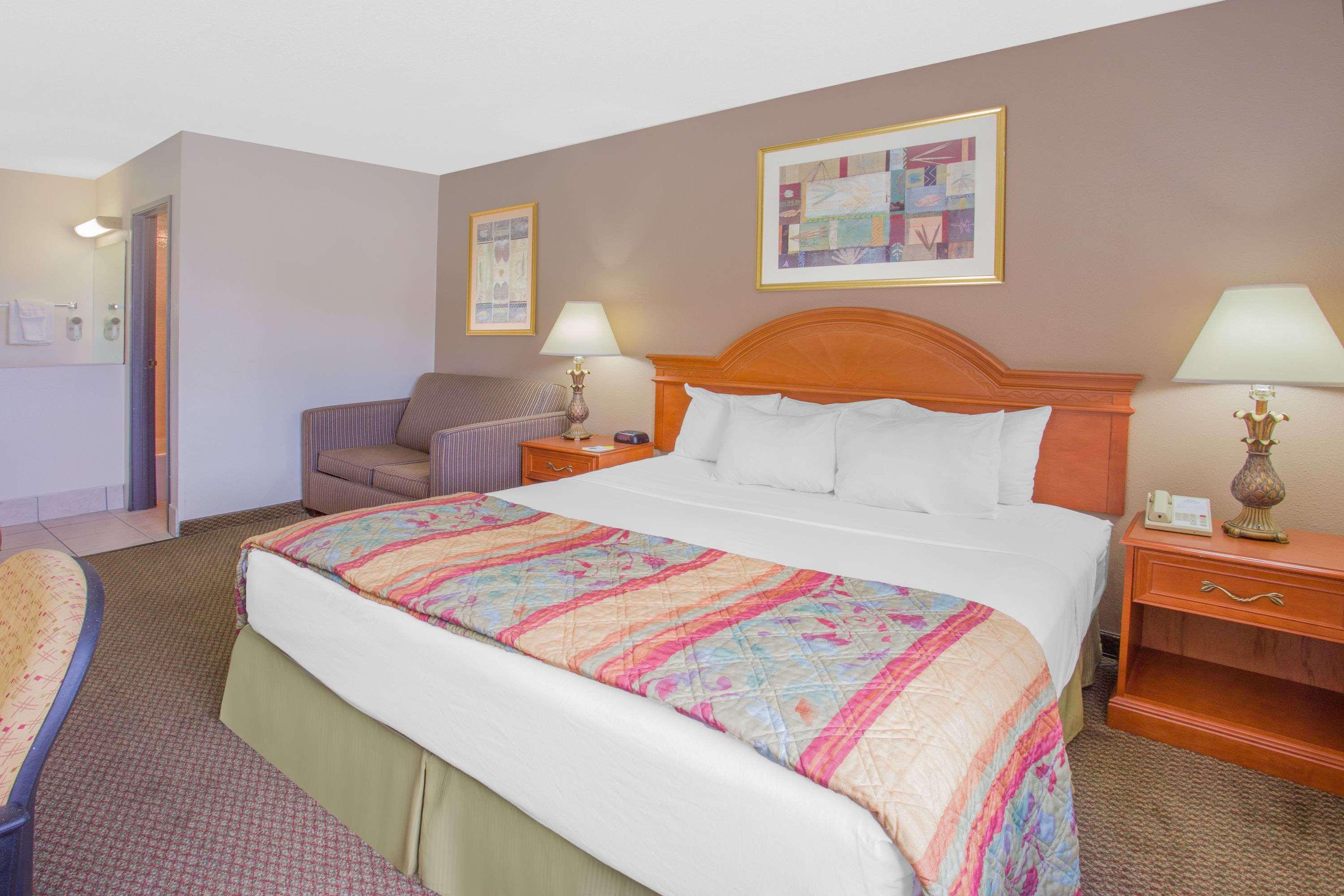 Days Inn Portage — photo 4