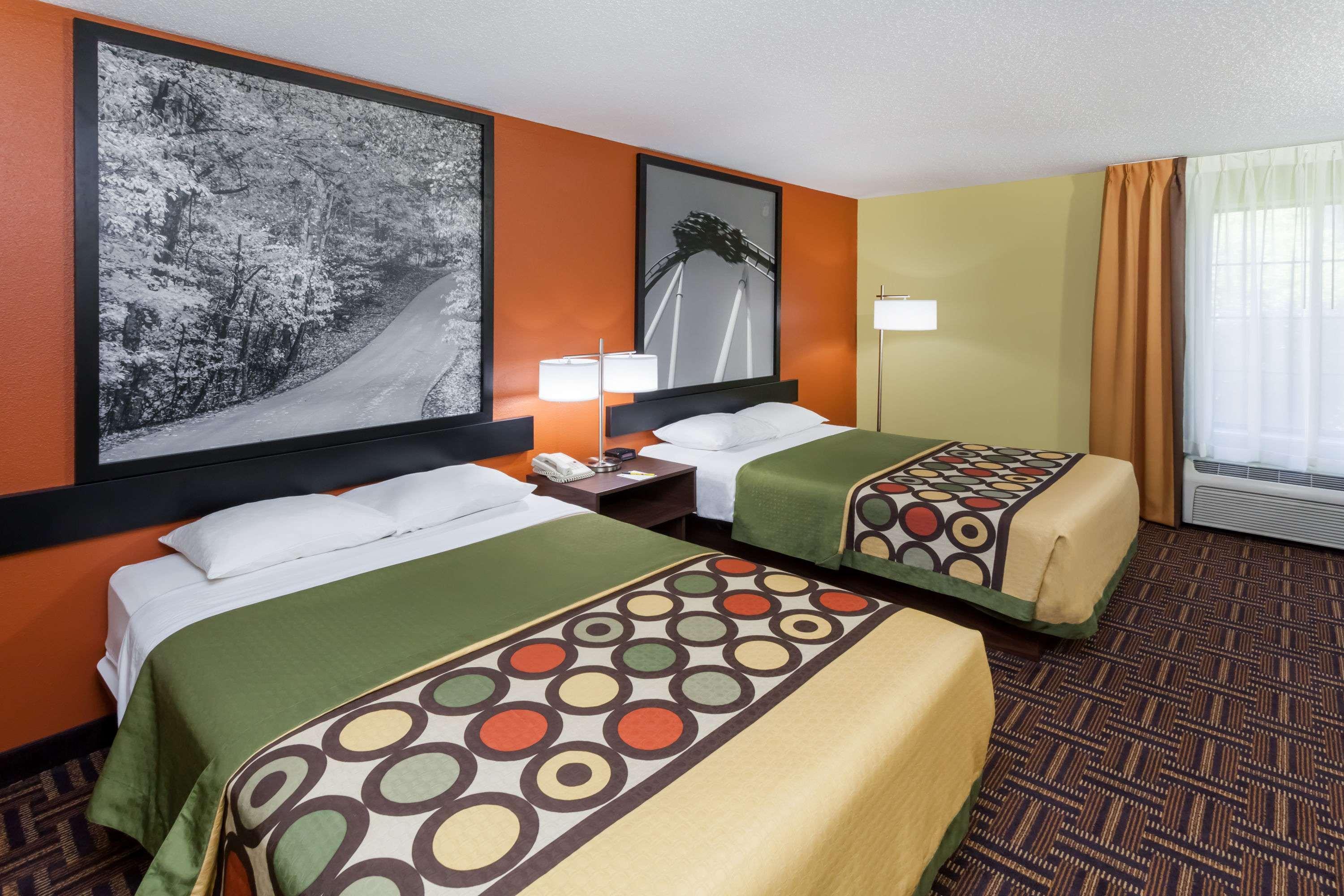 Super 8 by Wyndham Rochester — photo 4