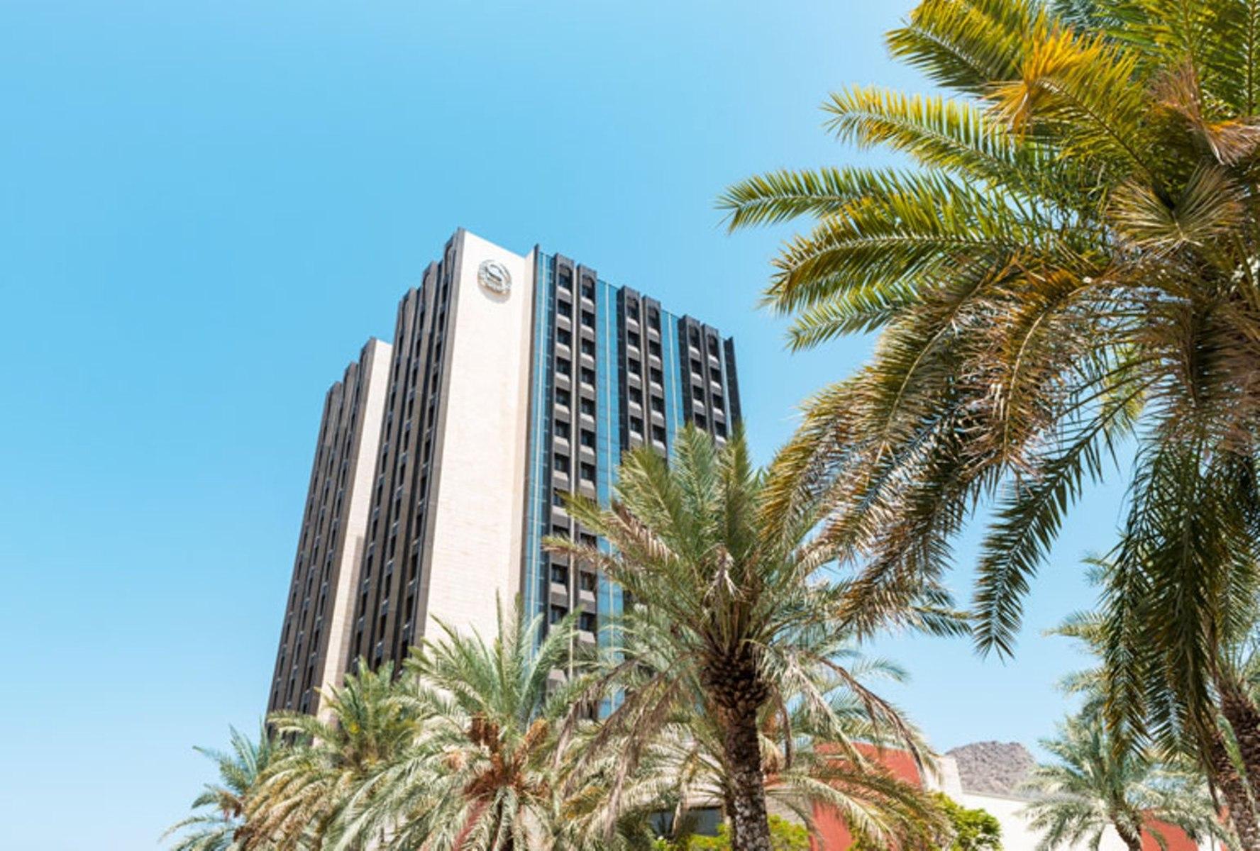 Sheraton Oman Hotel — photo 3