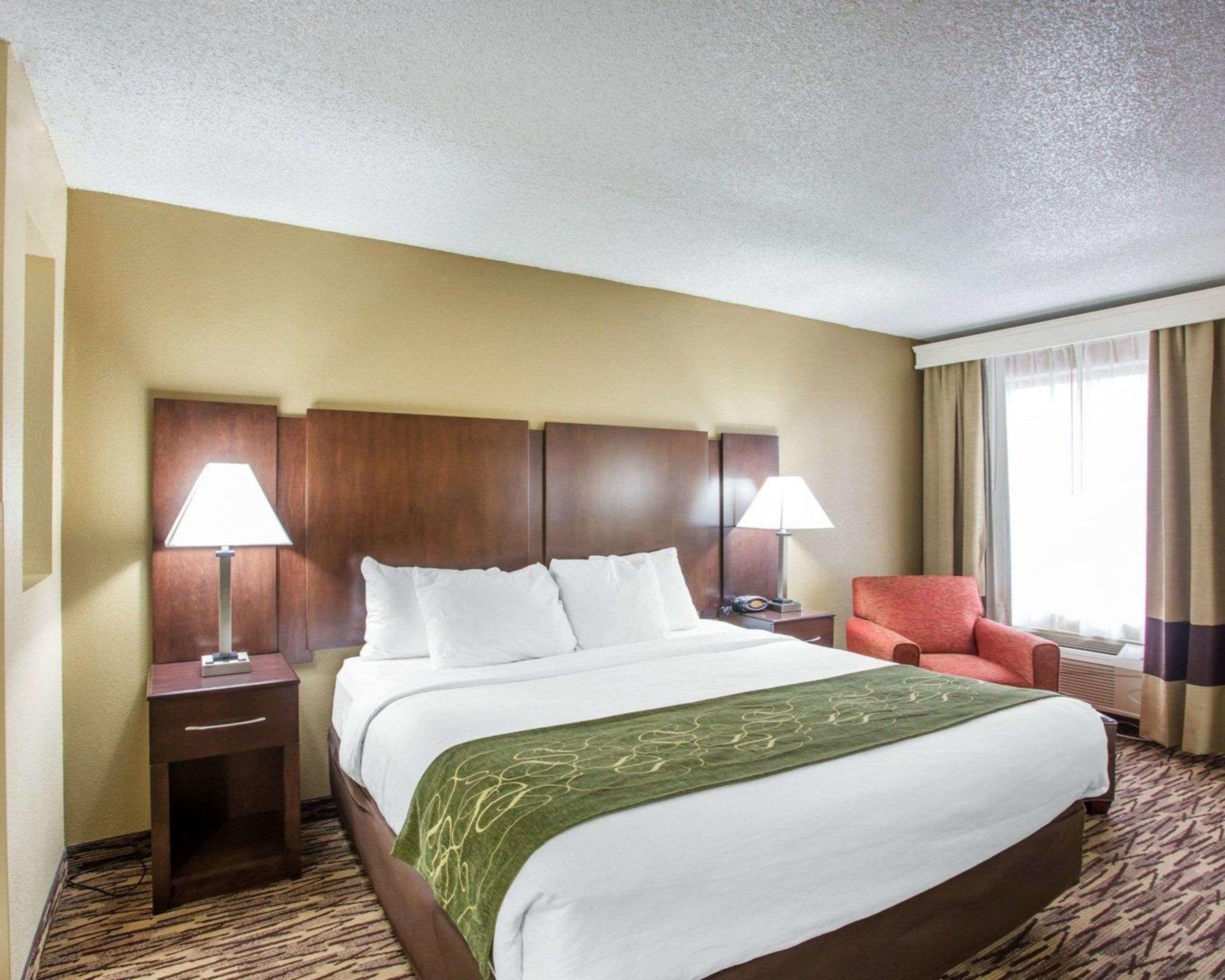 Comfort Suites Lebanon — photo 4