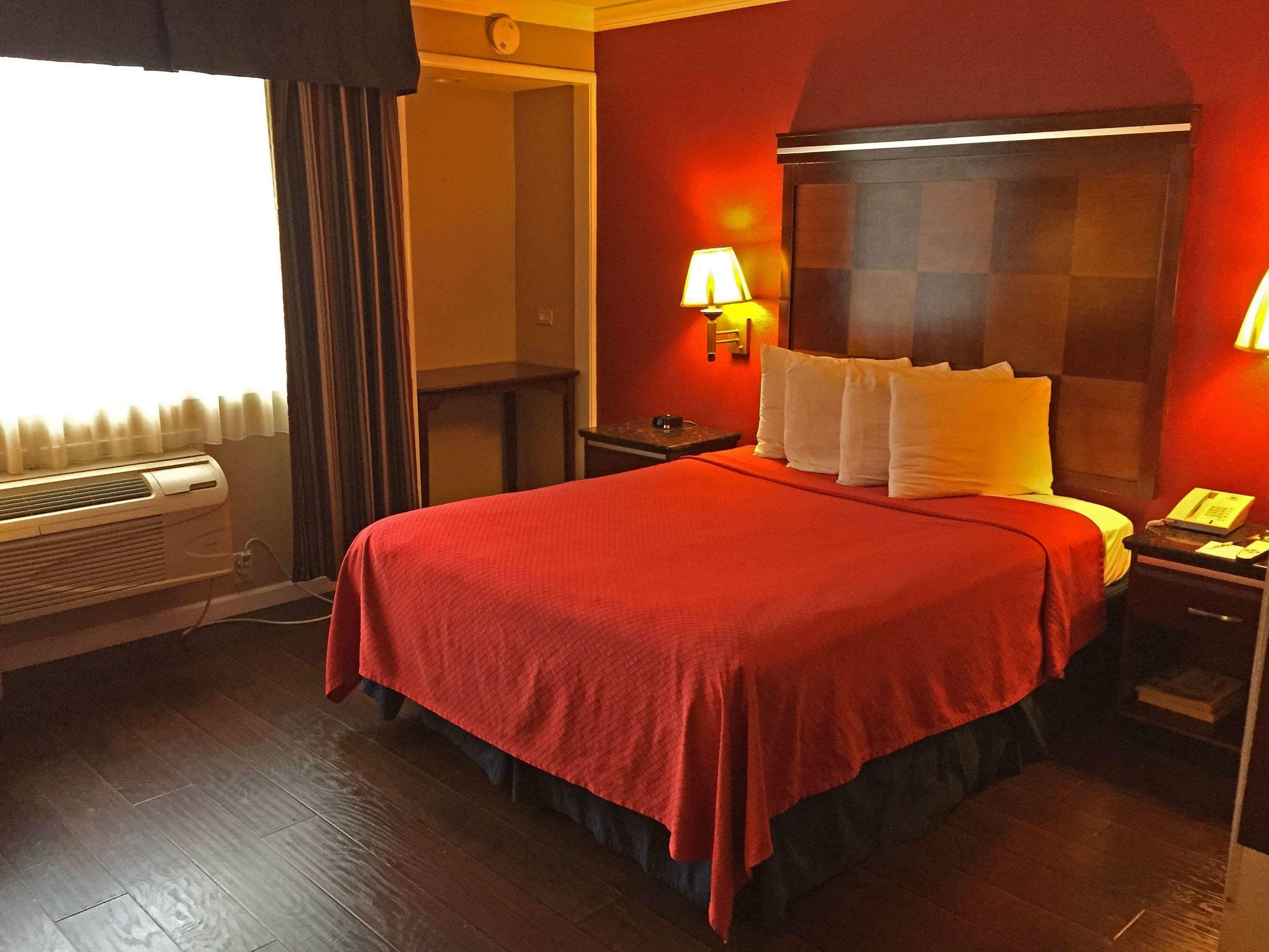 Americas Best Value Inn - San Mateo / San Francisco — photo 4