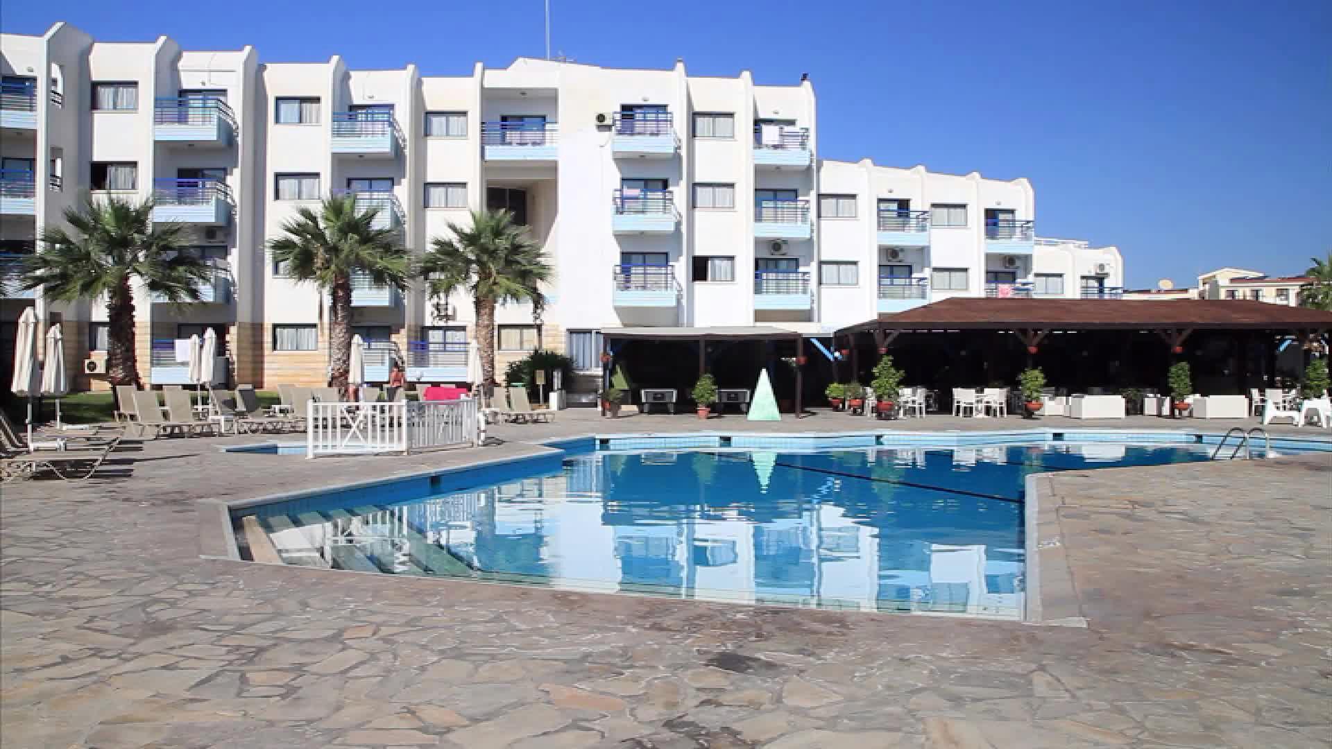 Papantonia Hotel Apartments — photo 5