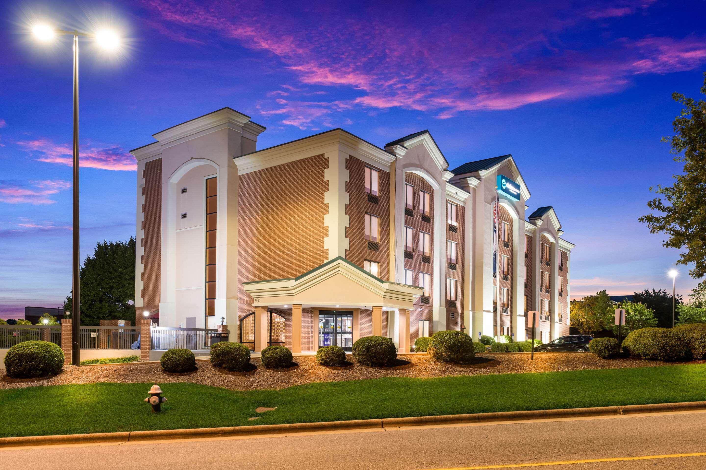 Clarion Inn Greensboro Airport — photo 4