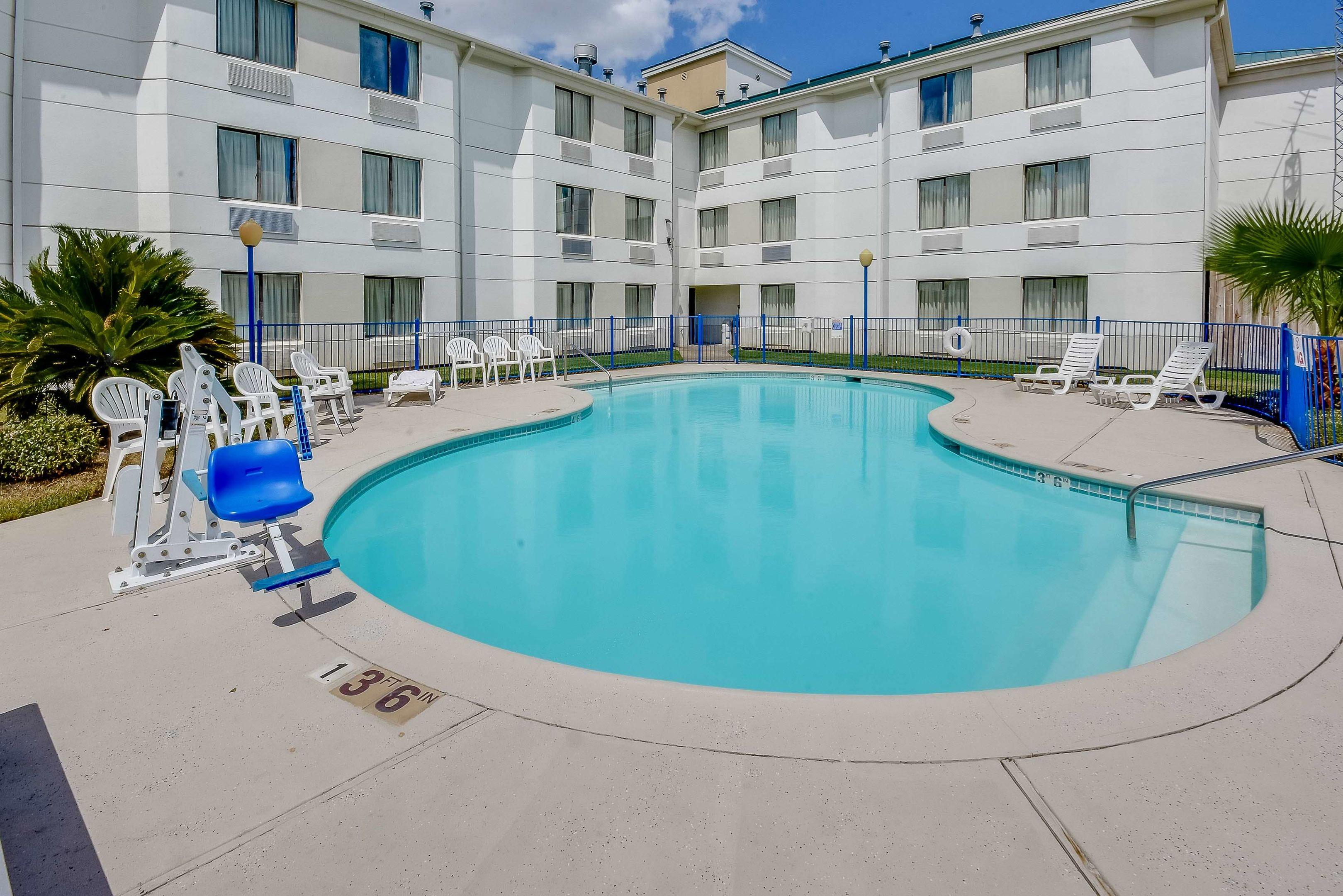 Motel 6 Houston-Katy — photo 5