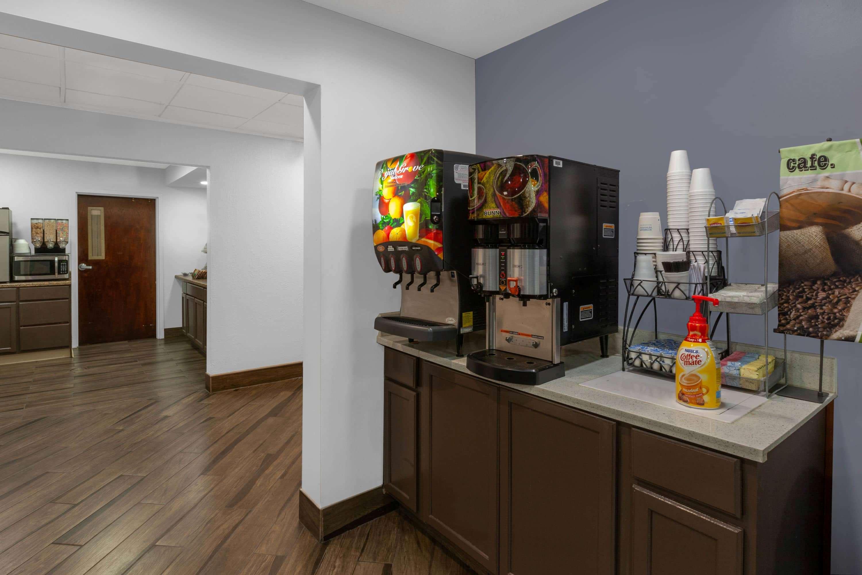 Microtel Inn & Suites Linthicum BWI Airport — photo 5
