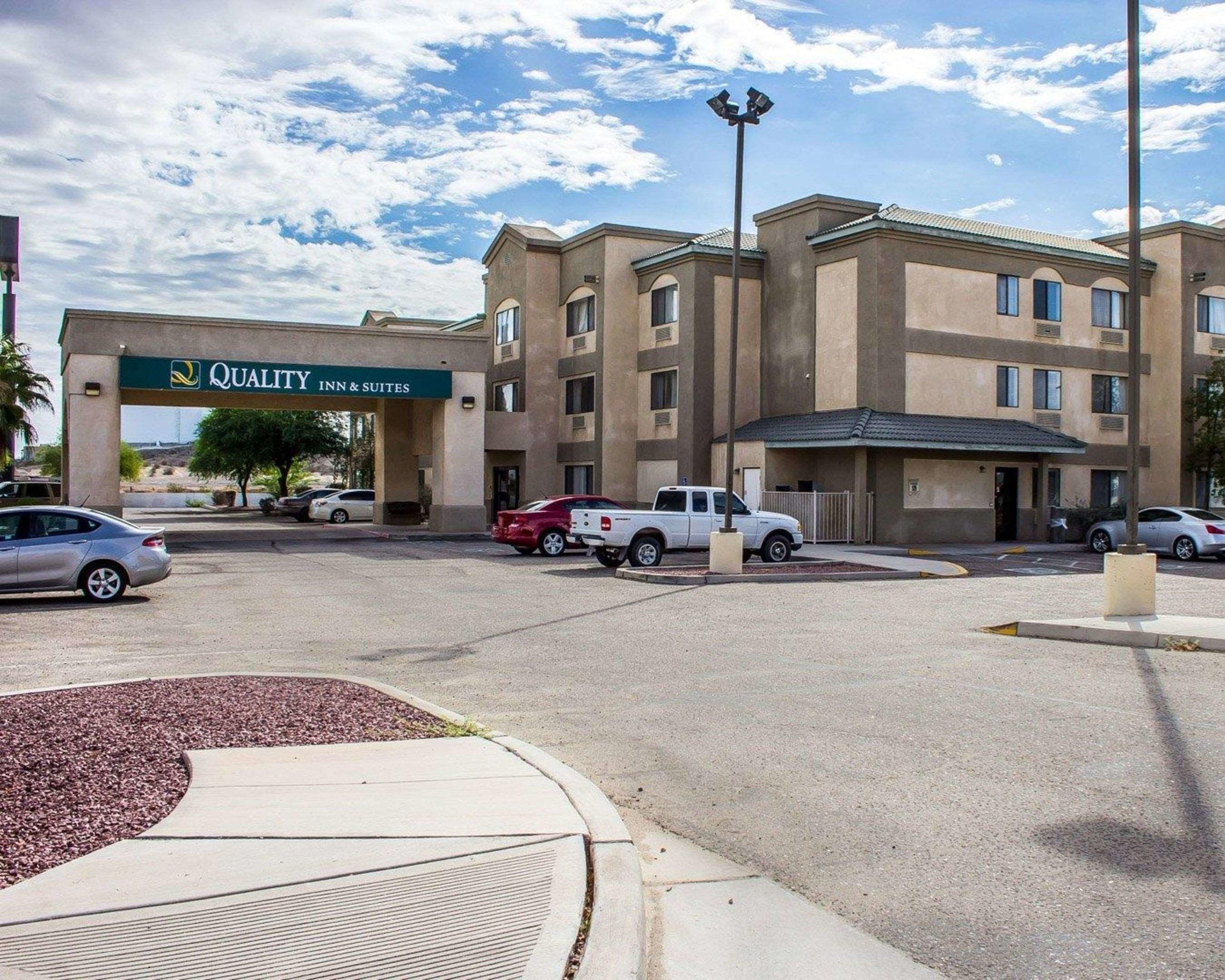 Quality Inn & Suites — photo 3