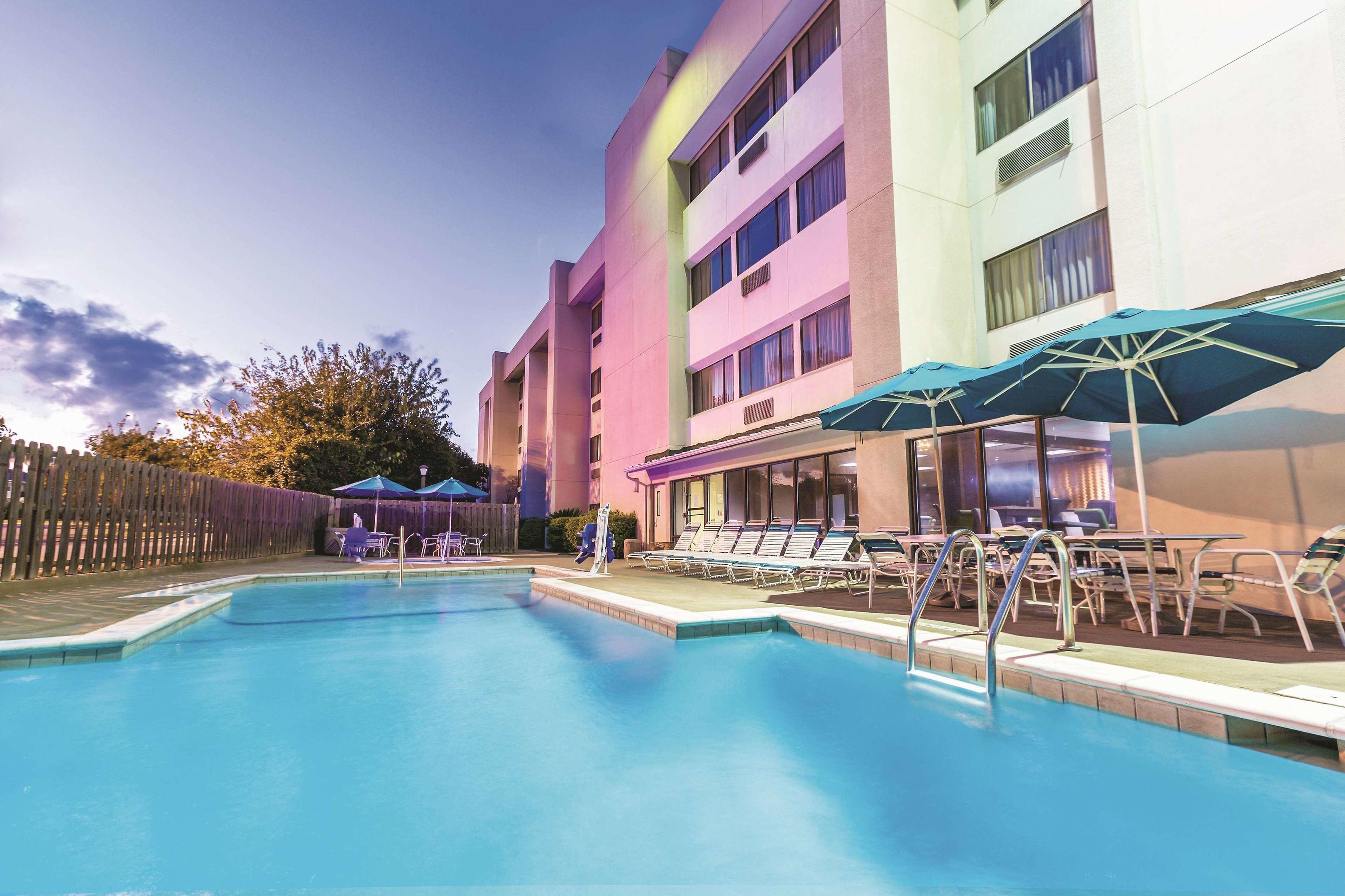 La Quinta Inn by Wyndham Austin North — photo 5