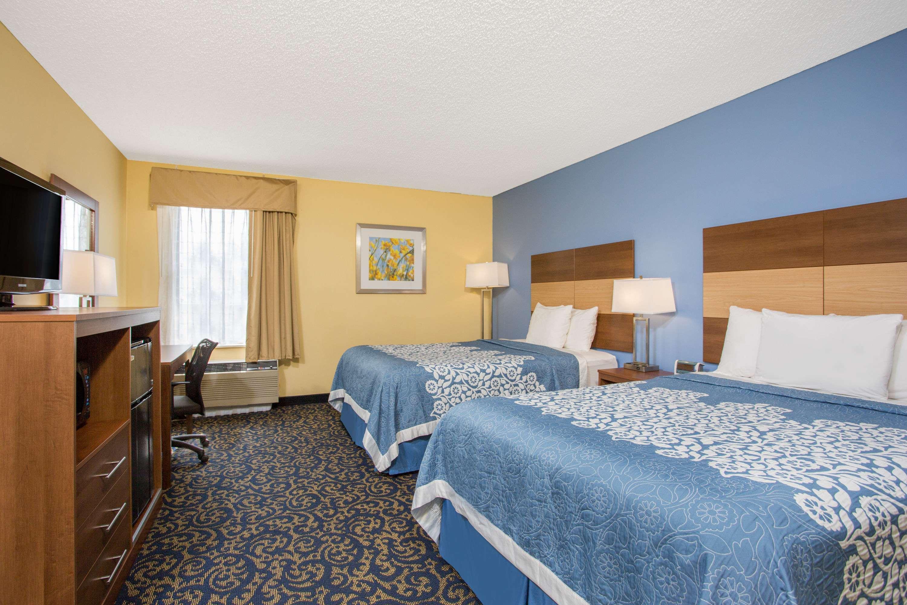 Days Inn by Wyndham Raleigh-Airport-Research Triangle Park — photo 5