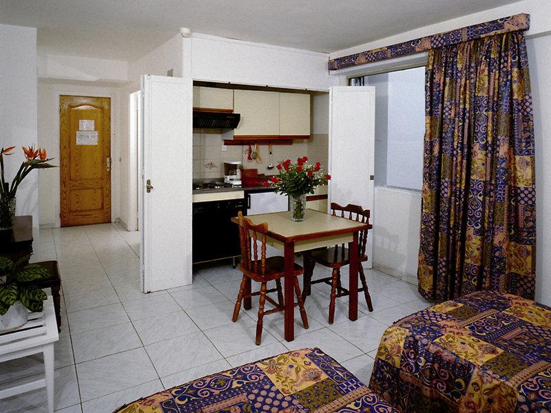Apartamentos Park Plaza — photo 4