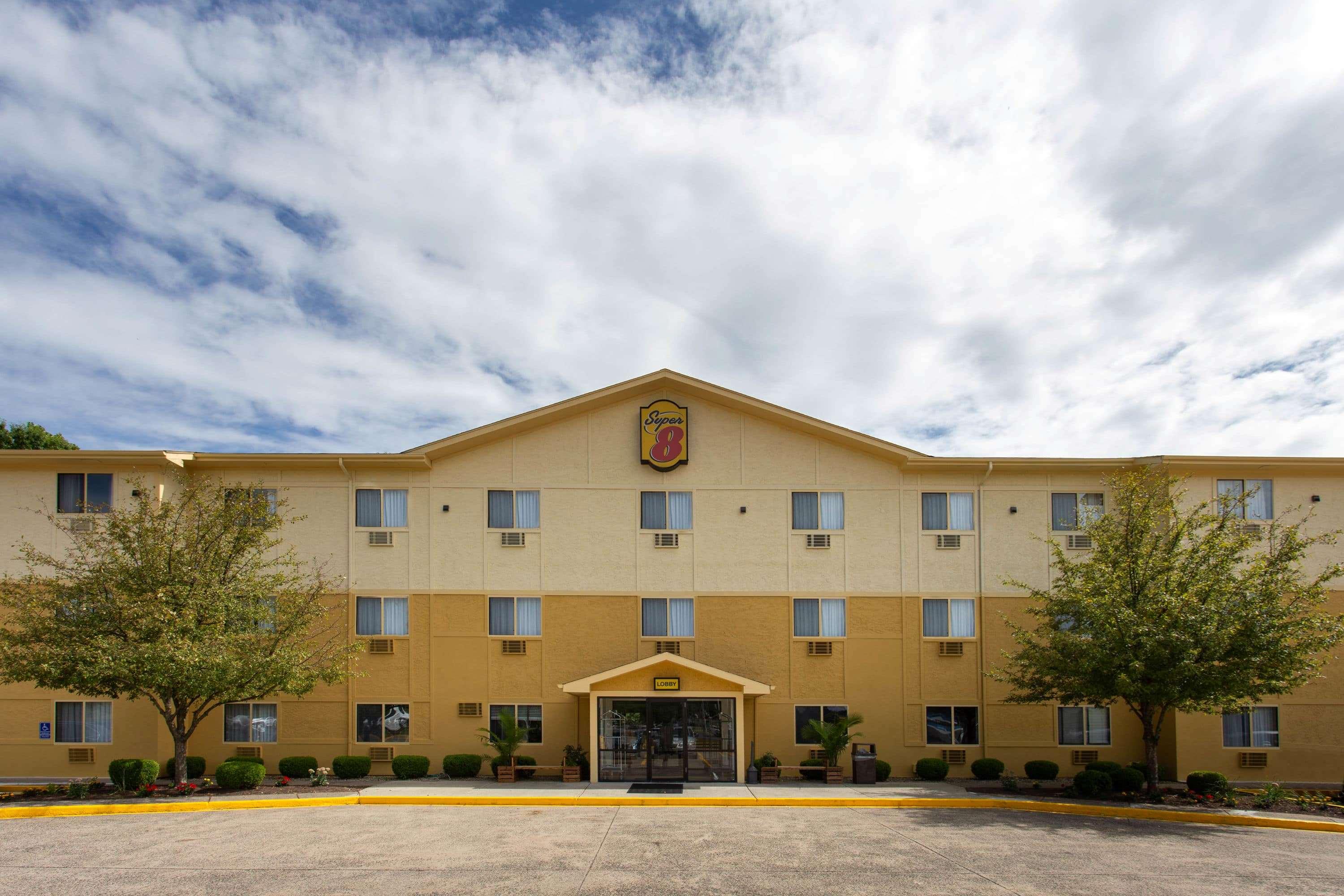 Super 8 by Wyndham Cromwell/Middletown — photo 5