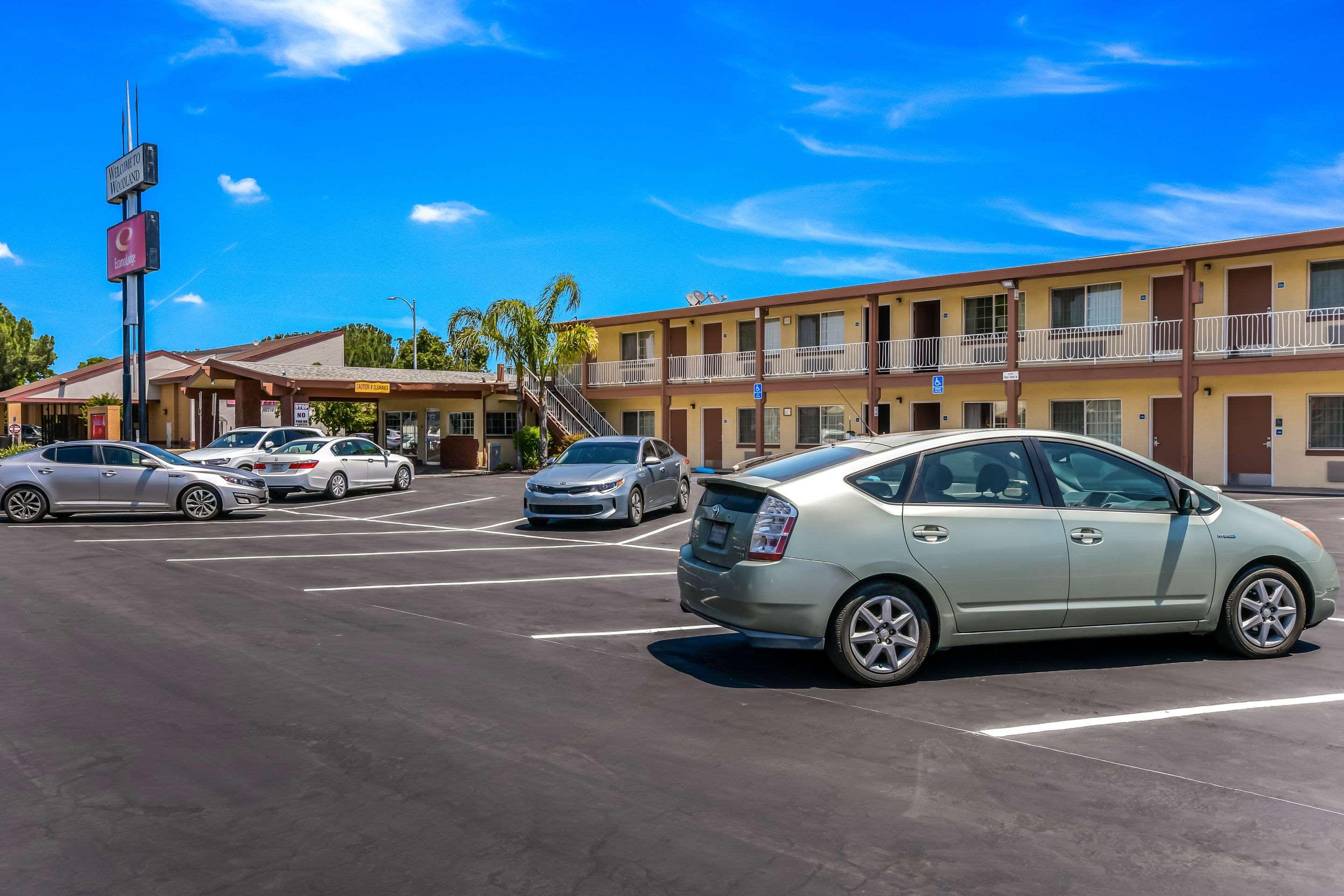 Econo Lodge Woodland near I-5 — photo 5