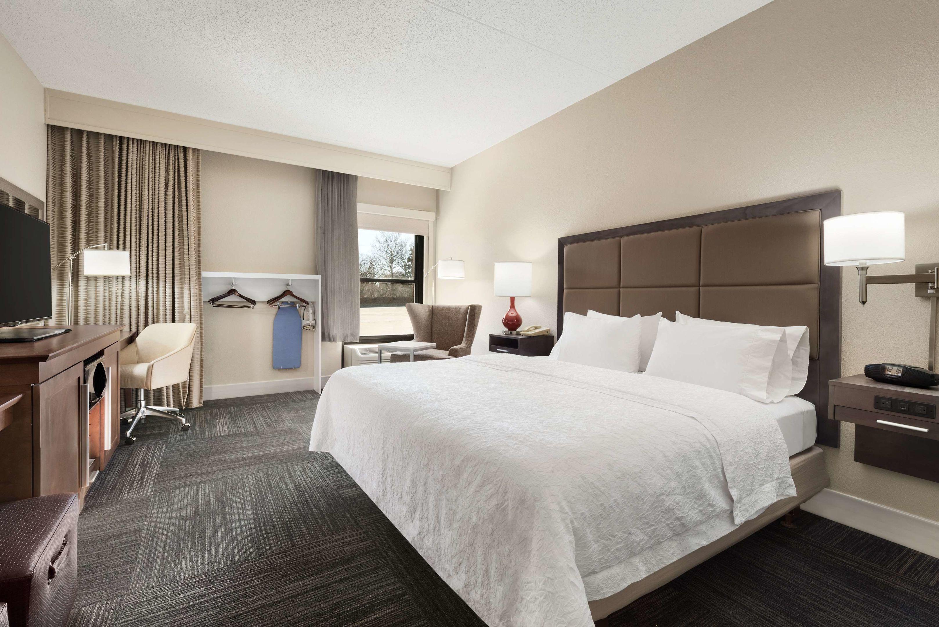 Hampton Inn Lawrence — photo 5