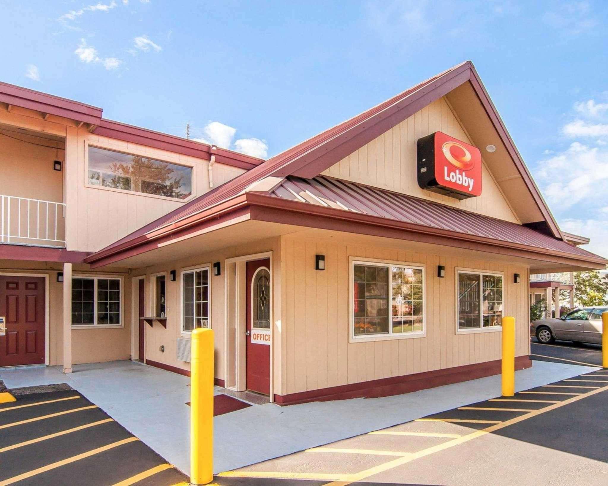 Econo Lodge Eugene — photo 4