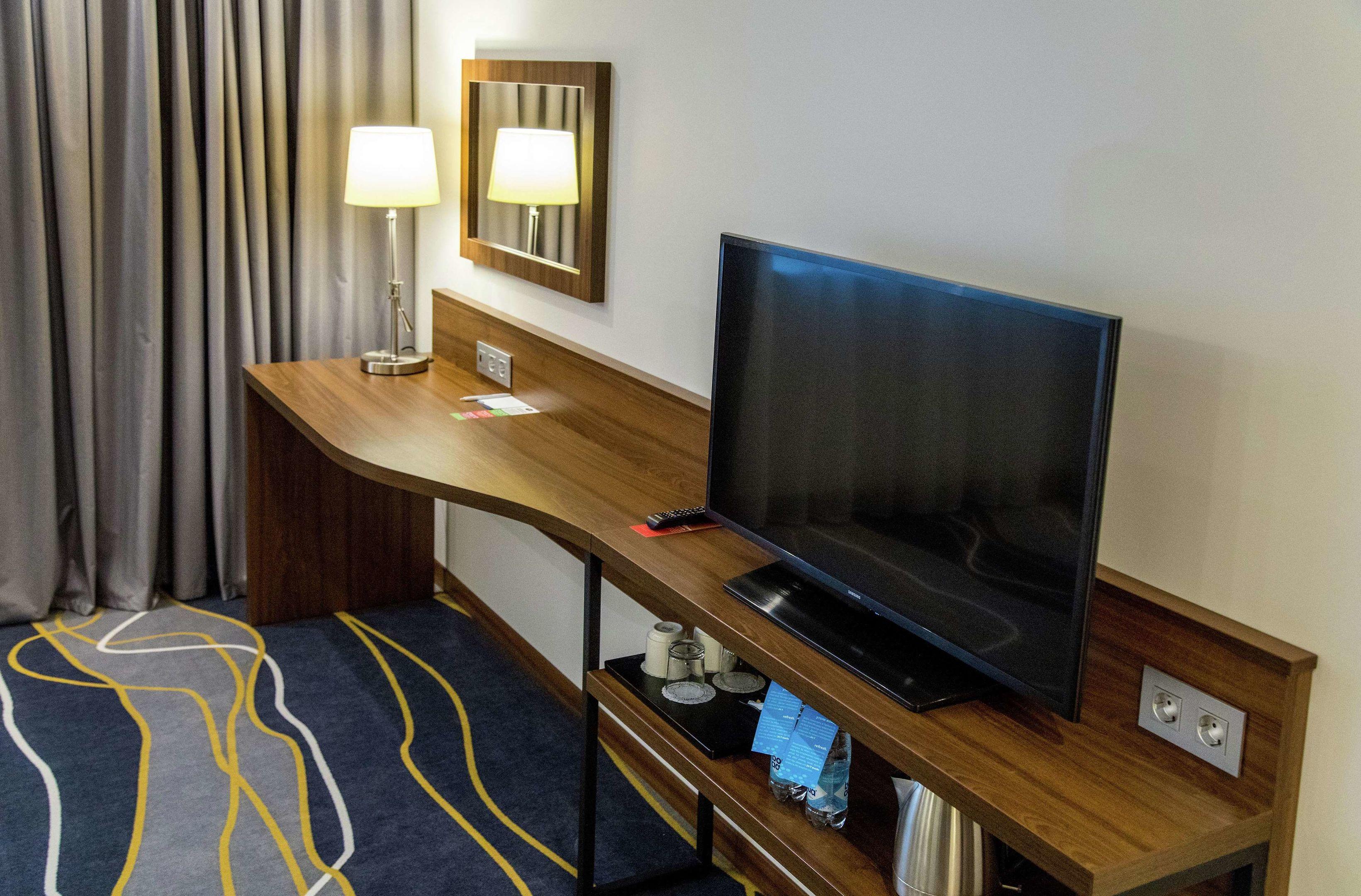 Hampton by Hilton Brest — photo 4