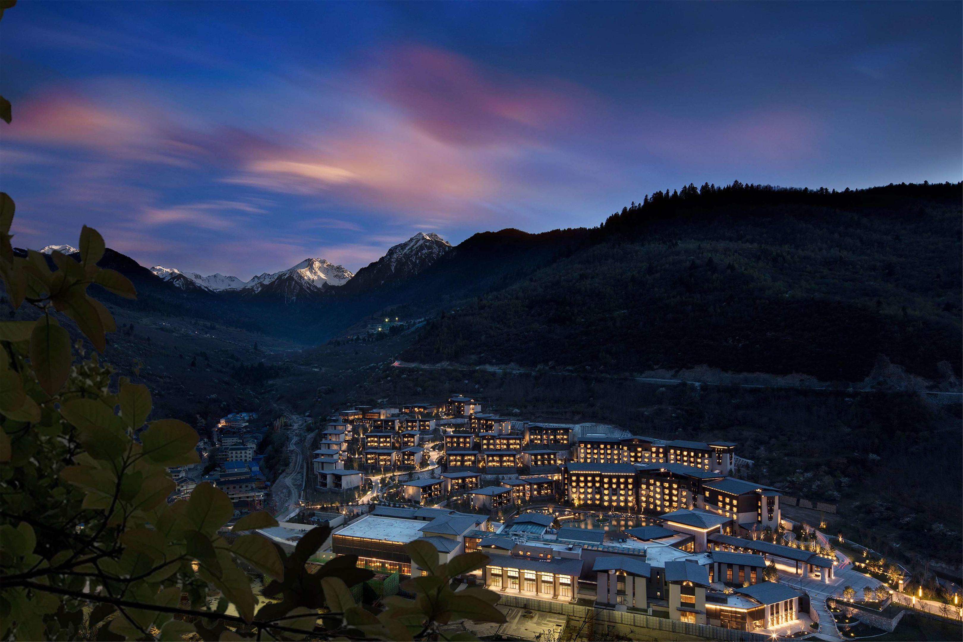 Hilton Jiuzhaigou Resort — photo 2