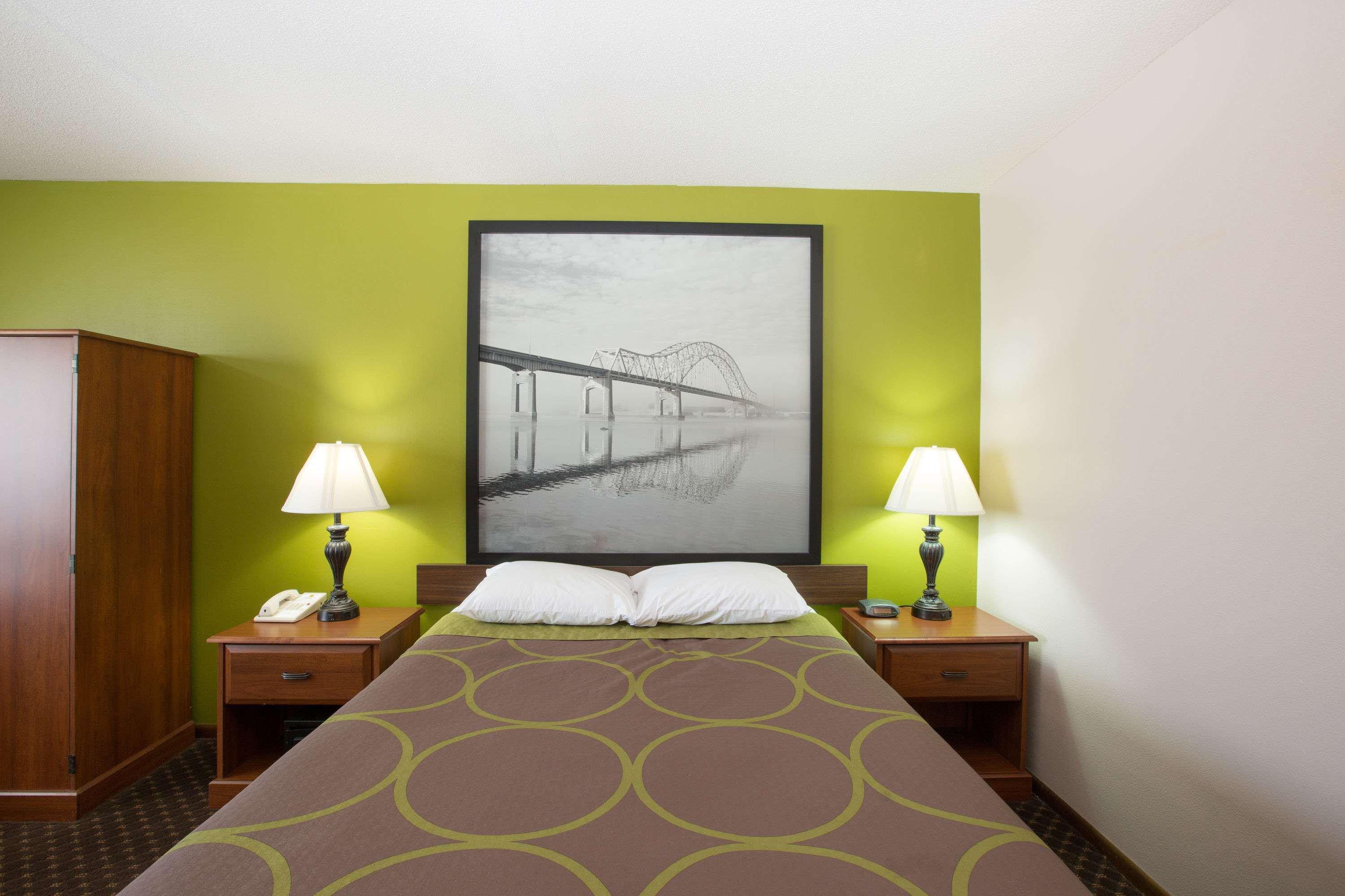 Super 8 by Wyndham Williams — photo 3