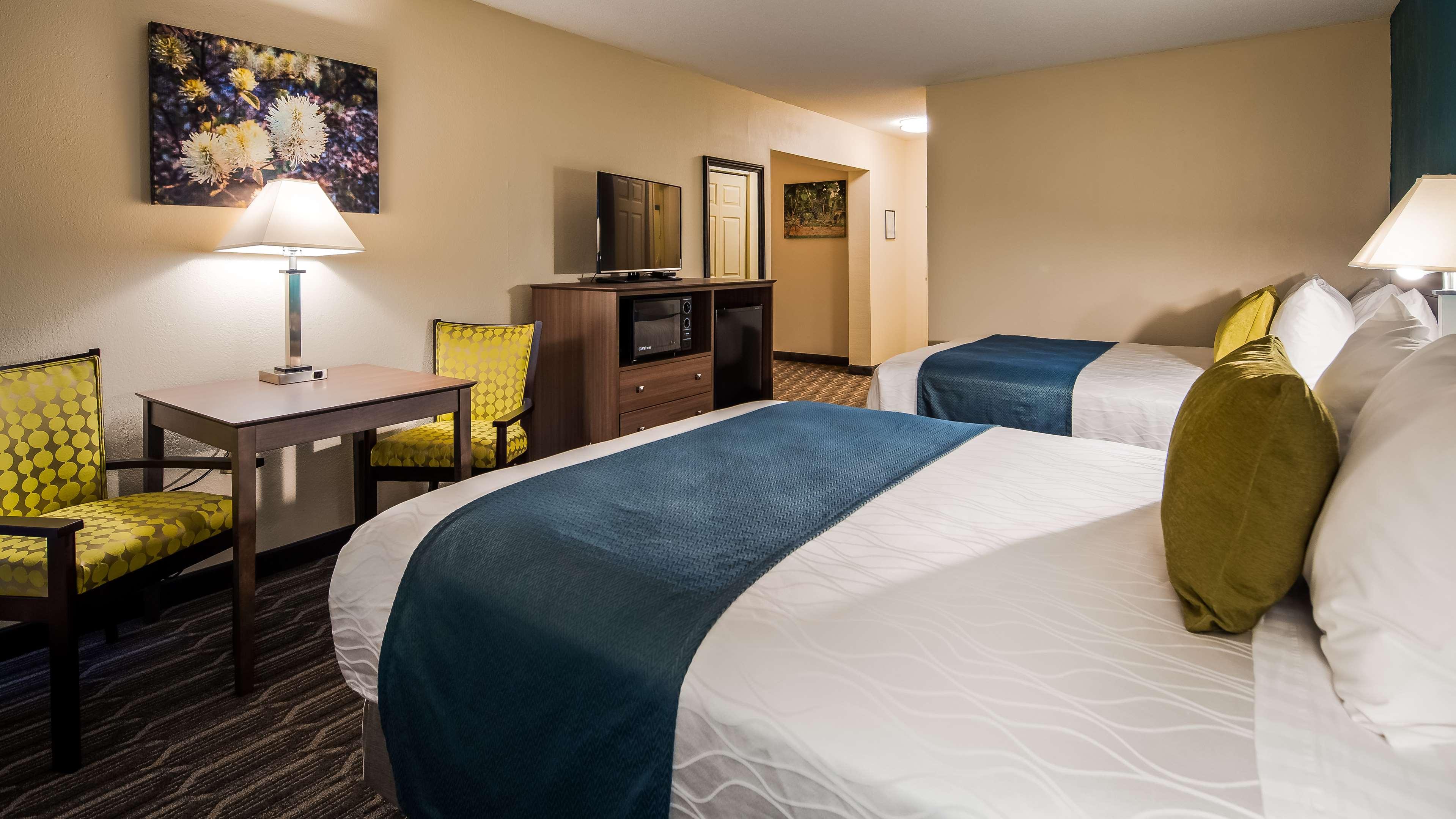 Best Western Yadkin Valley Inn & Suites — photo 4