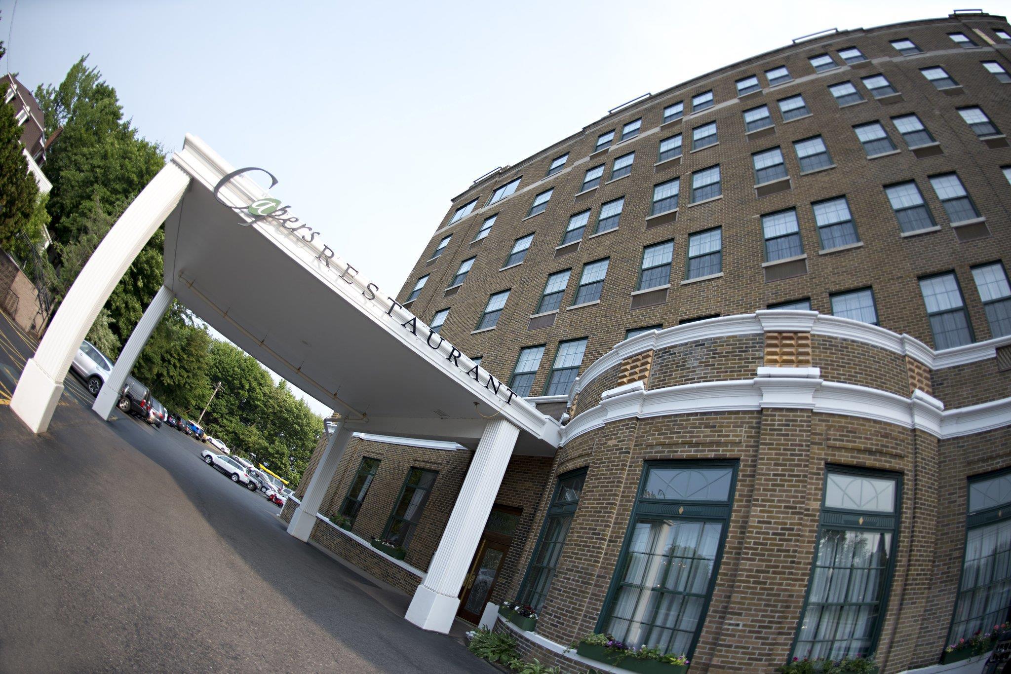 The Landmark Inn — photo 4