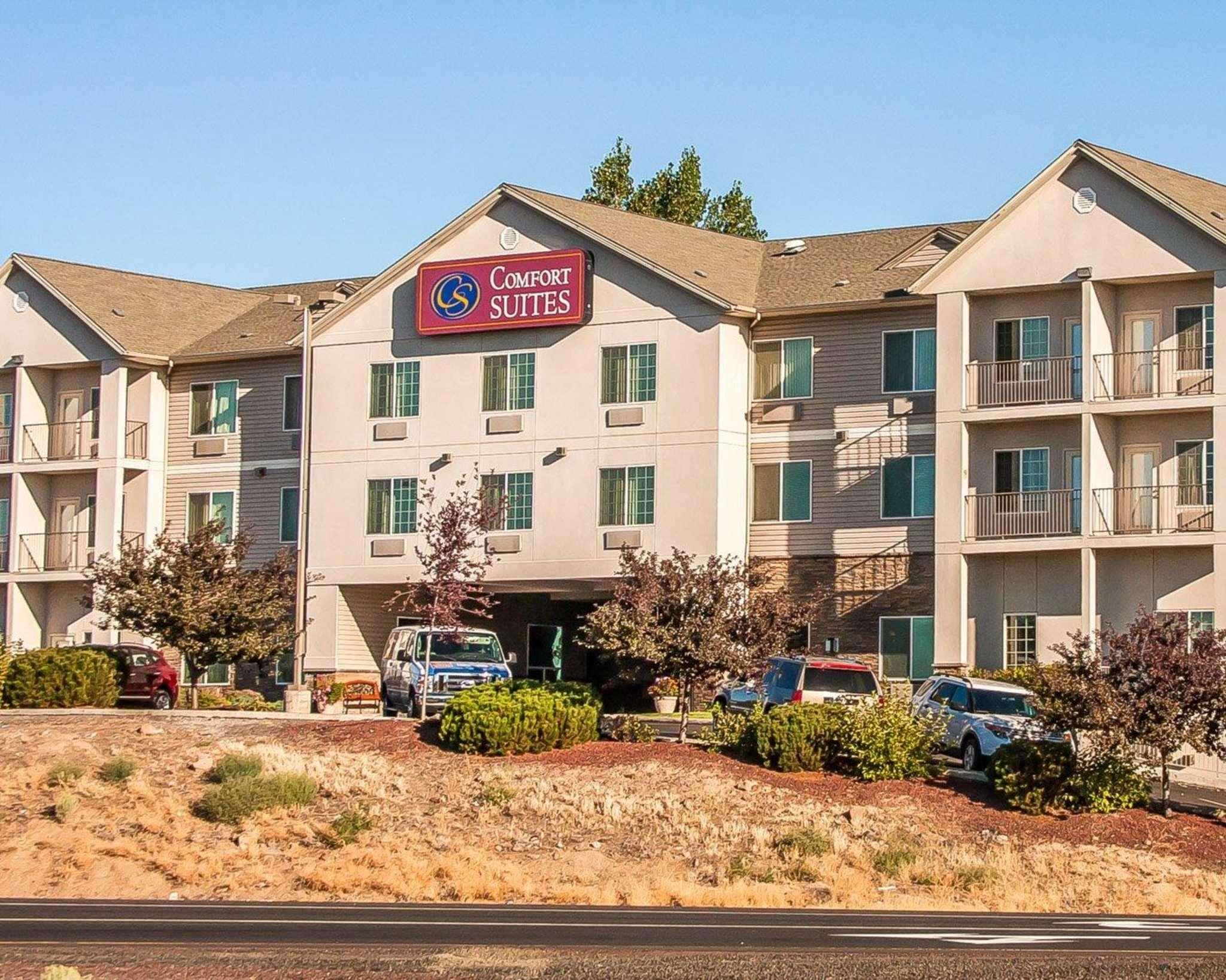 Comfort Suites Airport — photo 3