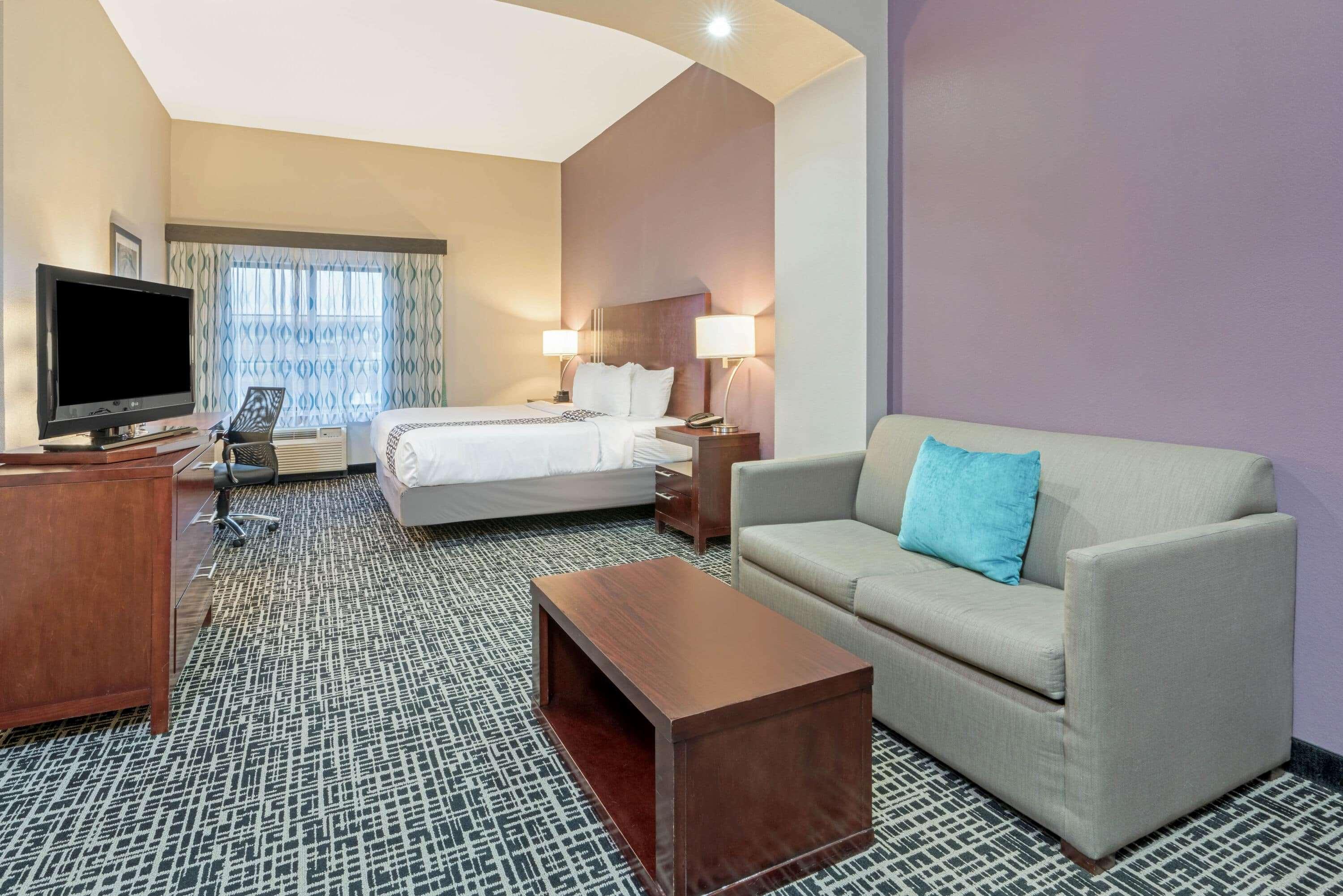 La Quinta Inn & Suites Yukon — photo 5