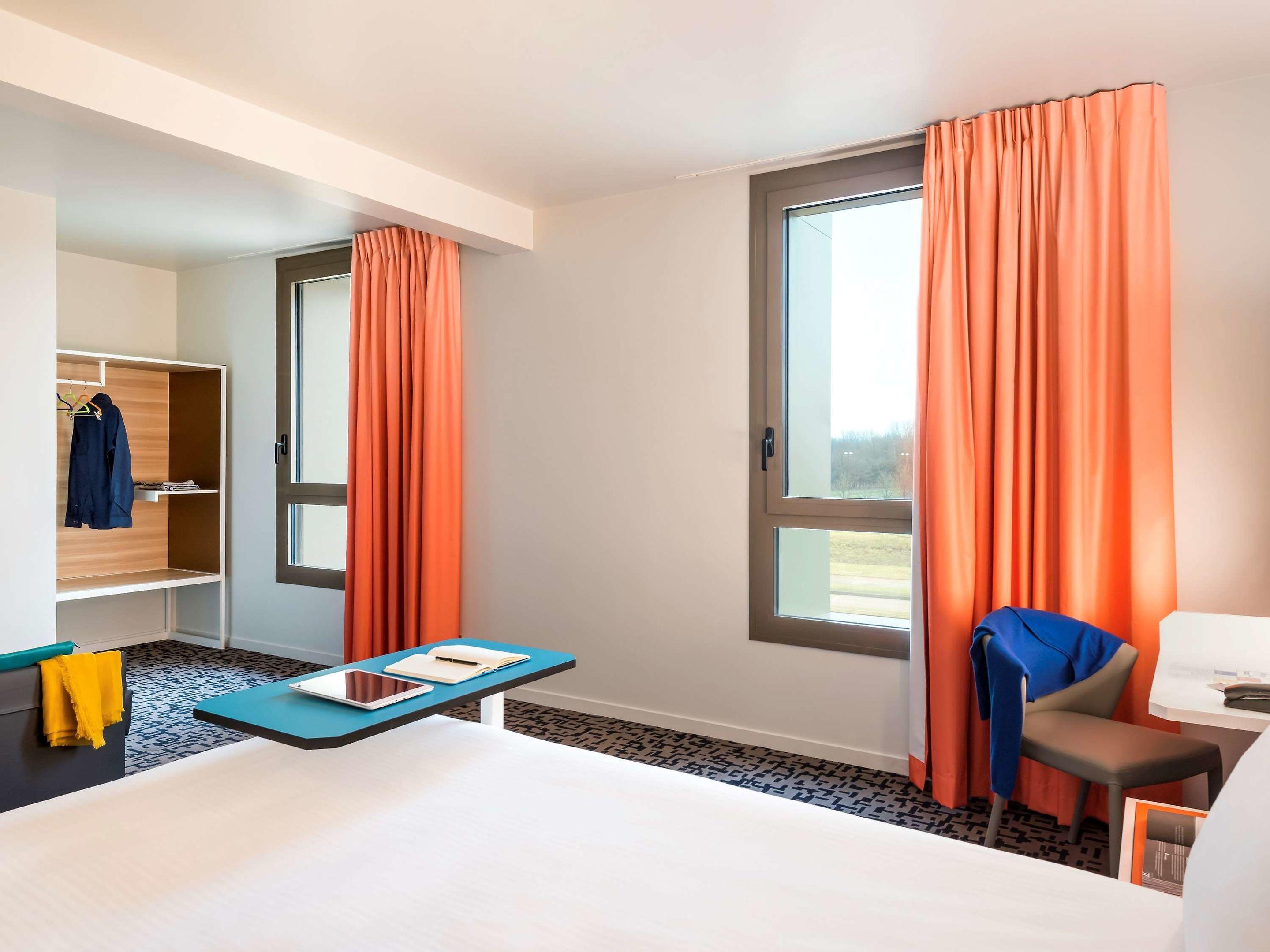 ibis Styles Guyancourt Versailles — photo 3