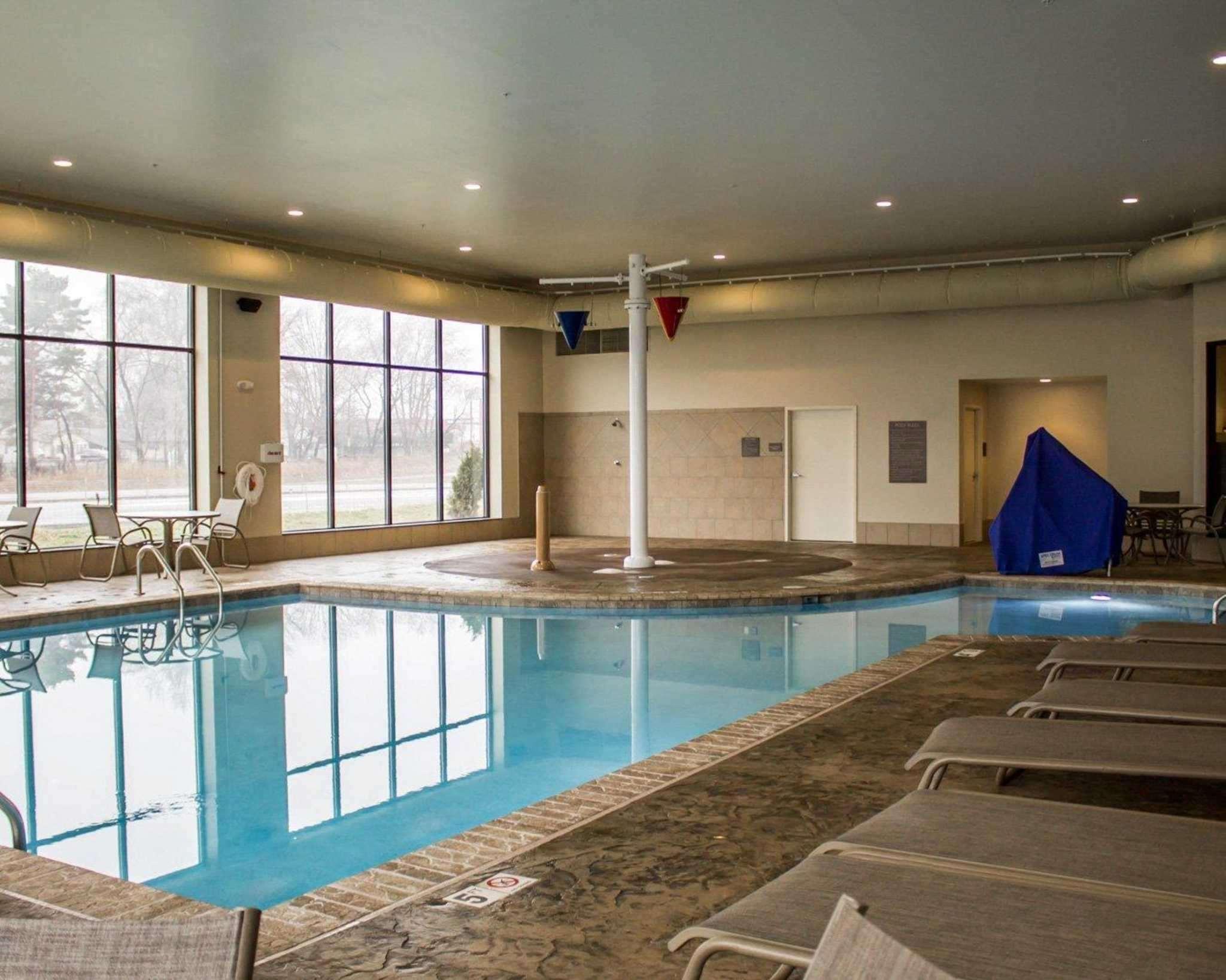Comfort Inn & Suites Wadsworth — photo 5