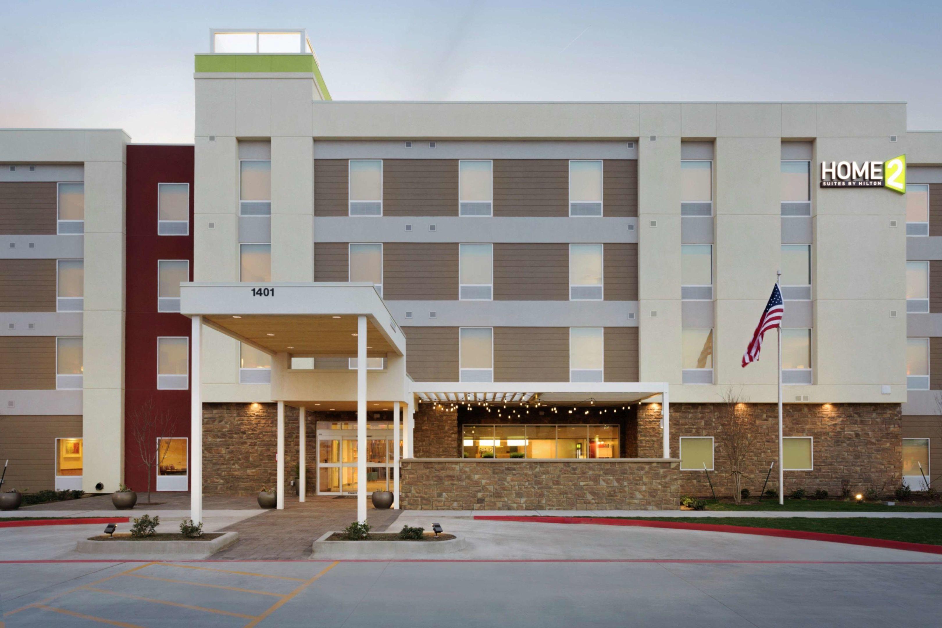 Home2 Suites By Hilton Midland — photo 3