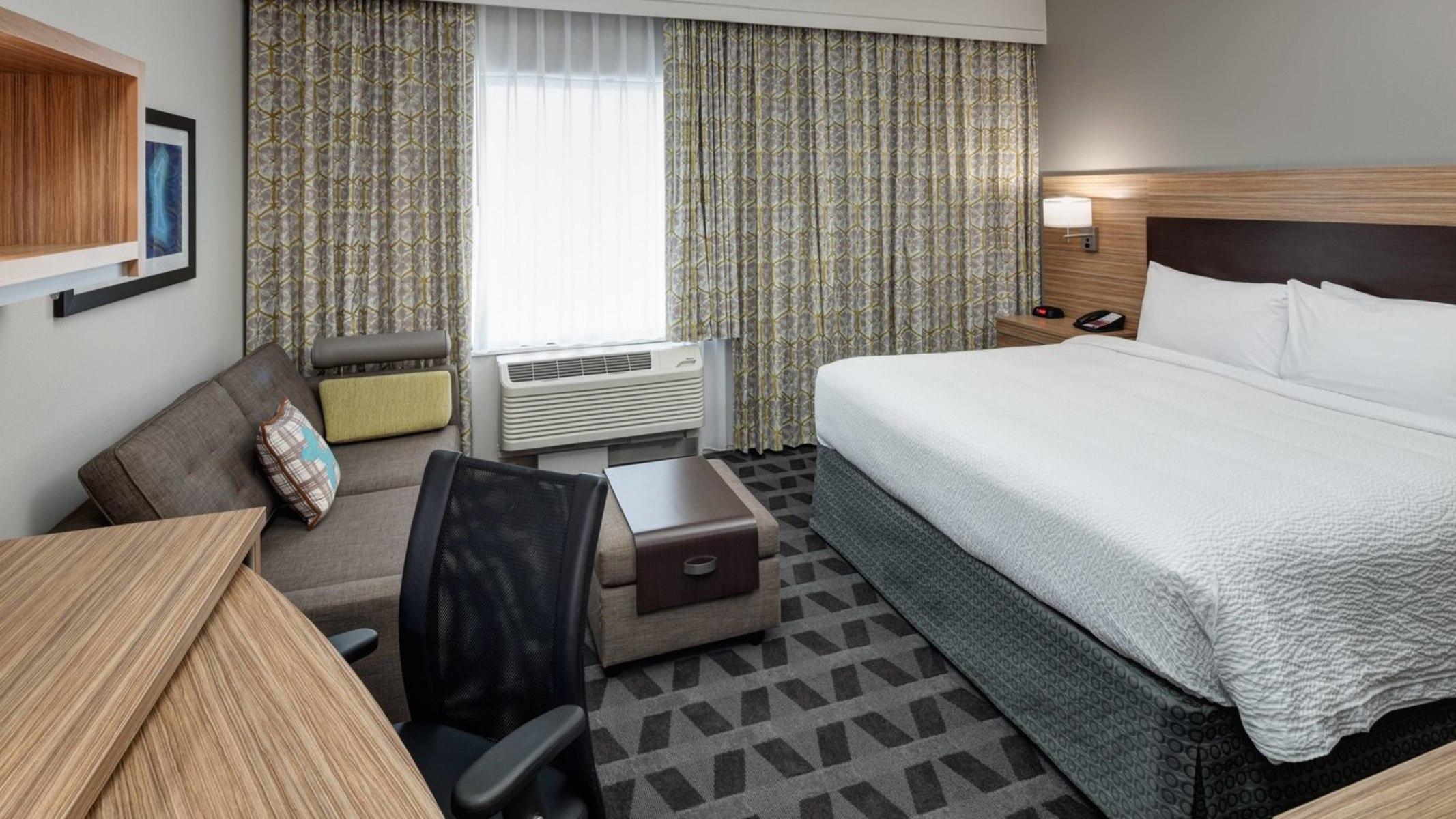 TownePlace Suites Orlando At SeaWorld — photo 5