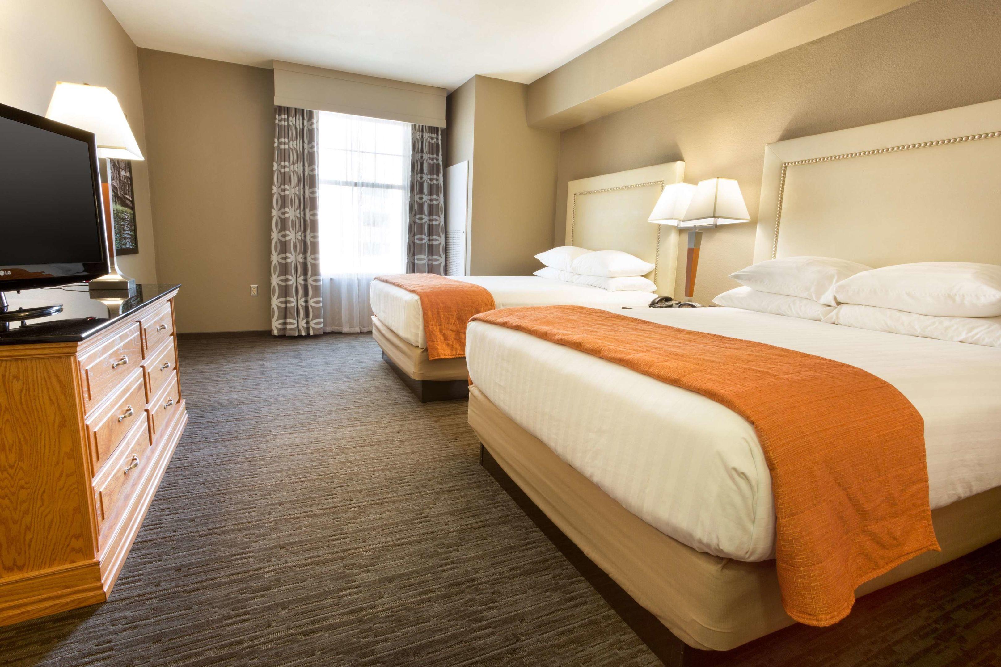 Drury Inn & Suites San Antonio North Stone Oak — photo 4