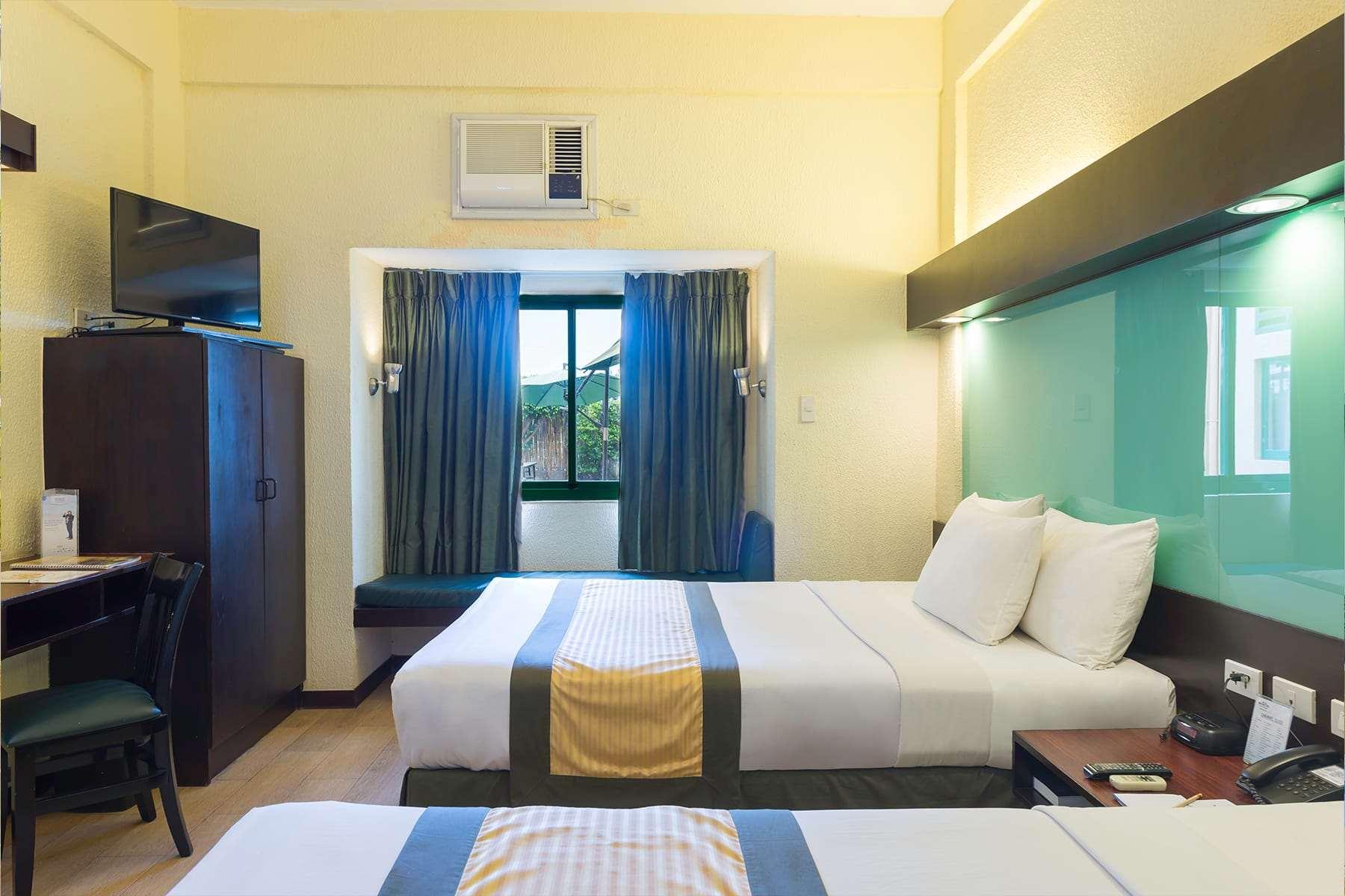 Microtel Inn & Suites Cabanatuan — photo 4