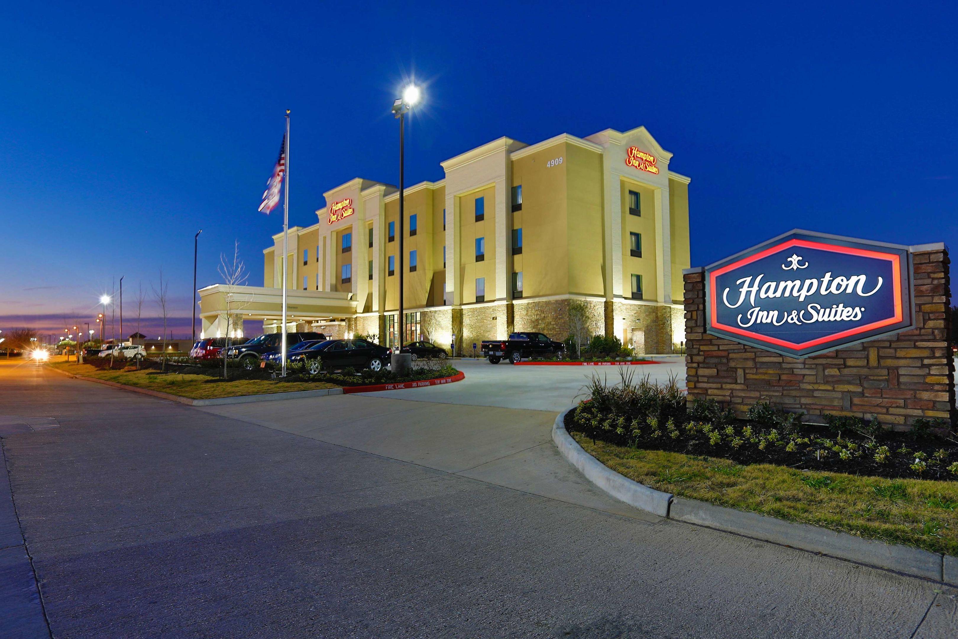 Hampton Inn & Suites Missouri City
