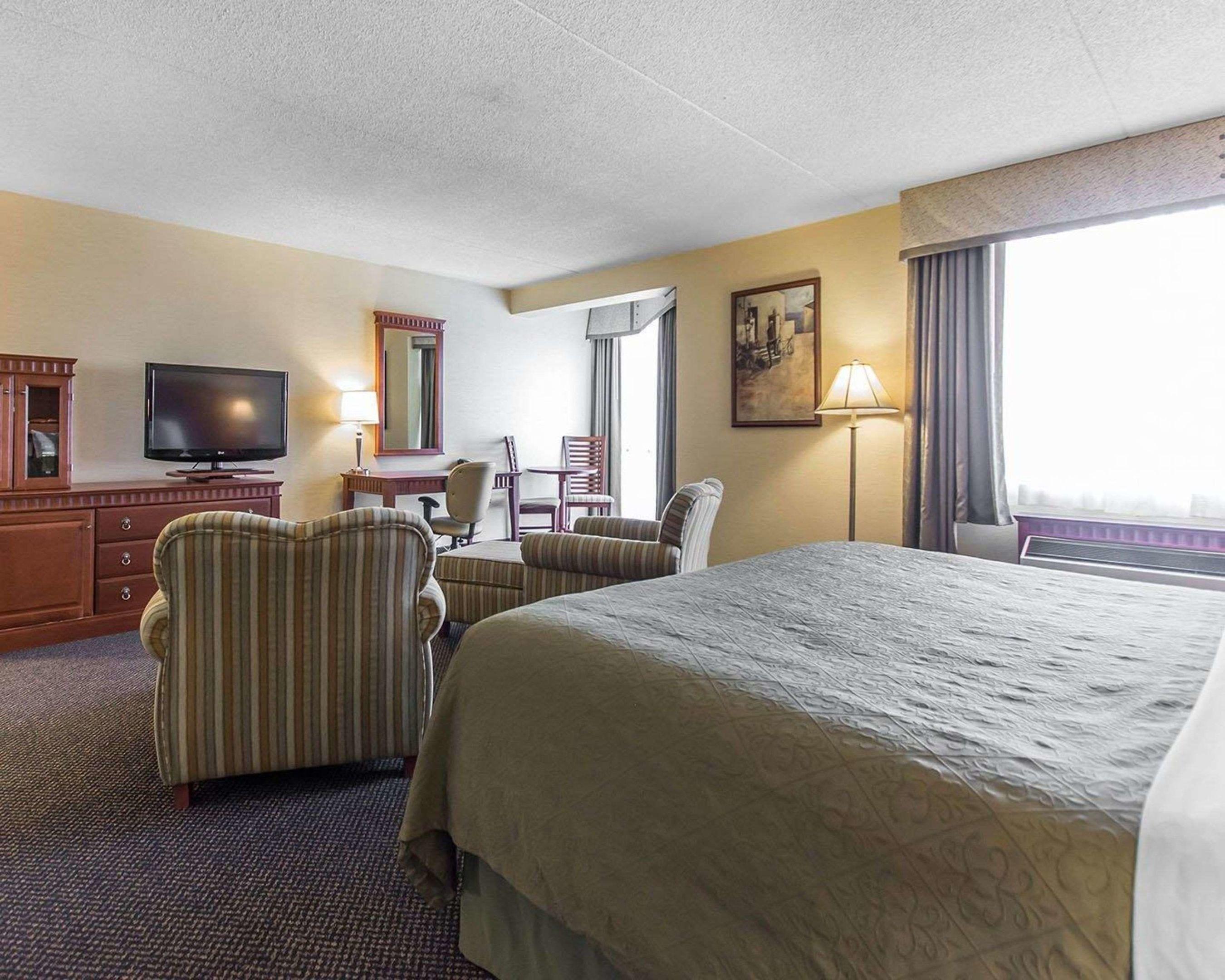 Quality Inn Bay Front — photo 5