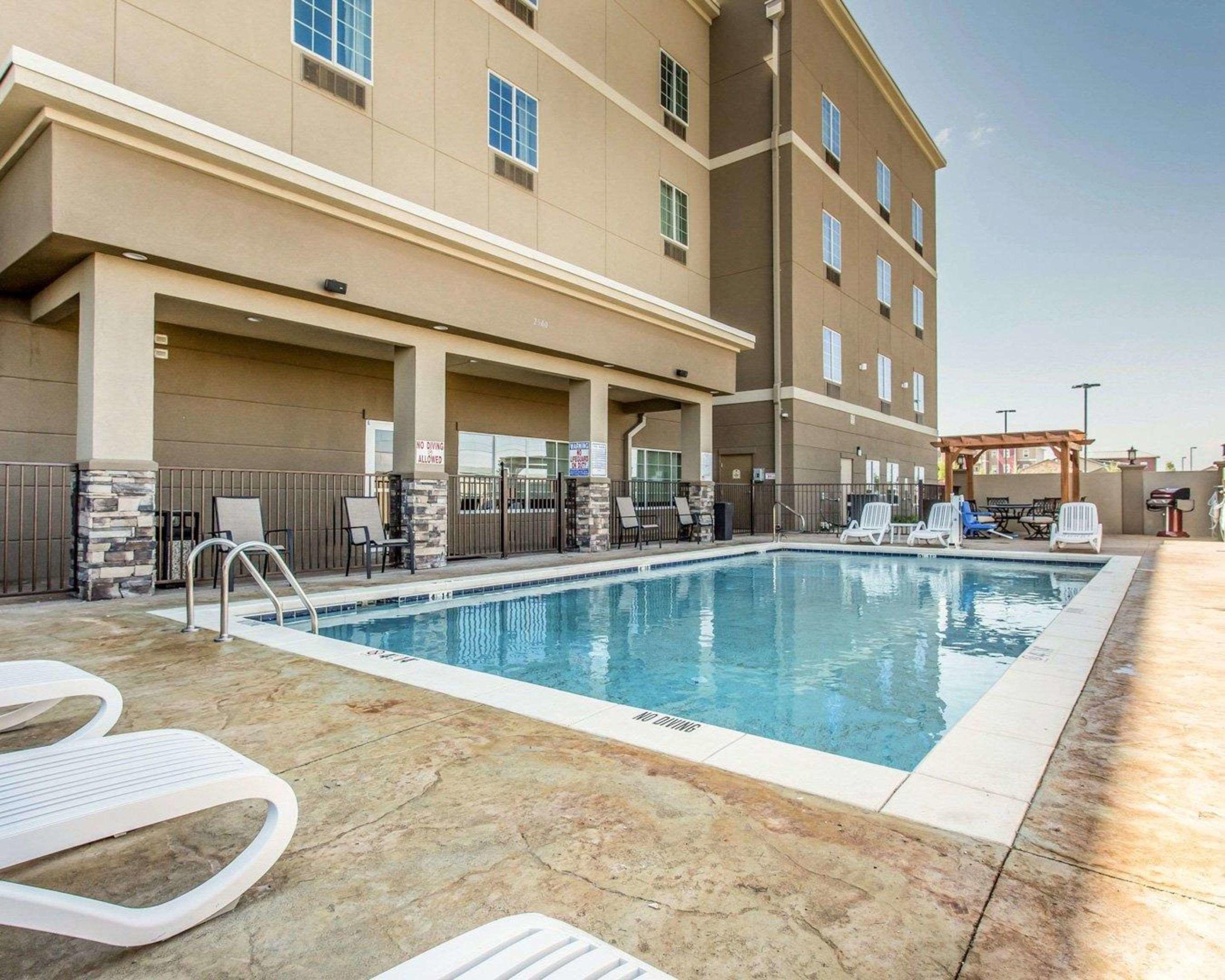 MainStay Suites — photo 4
