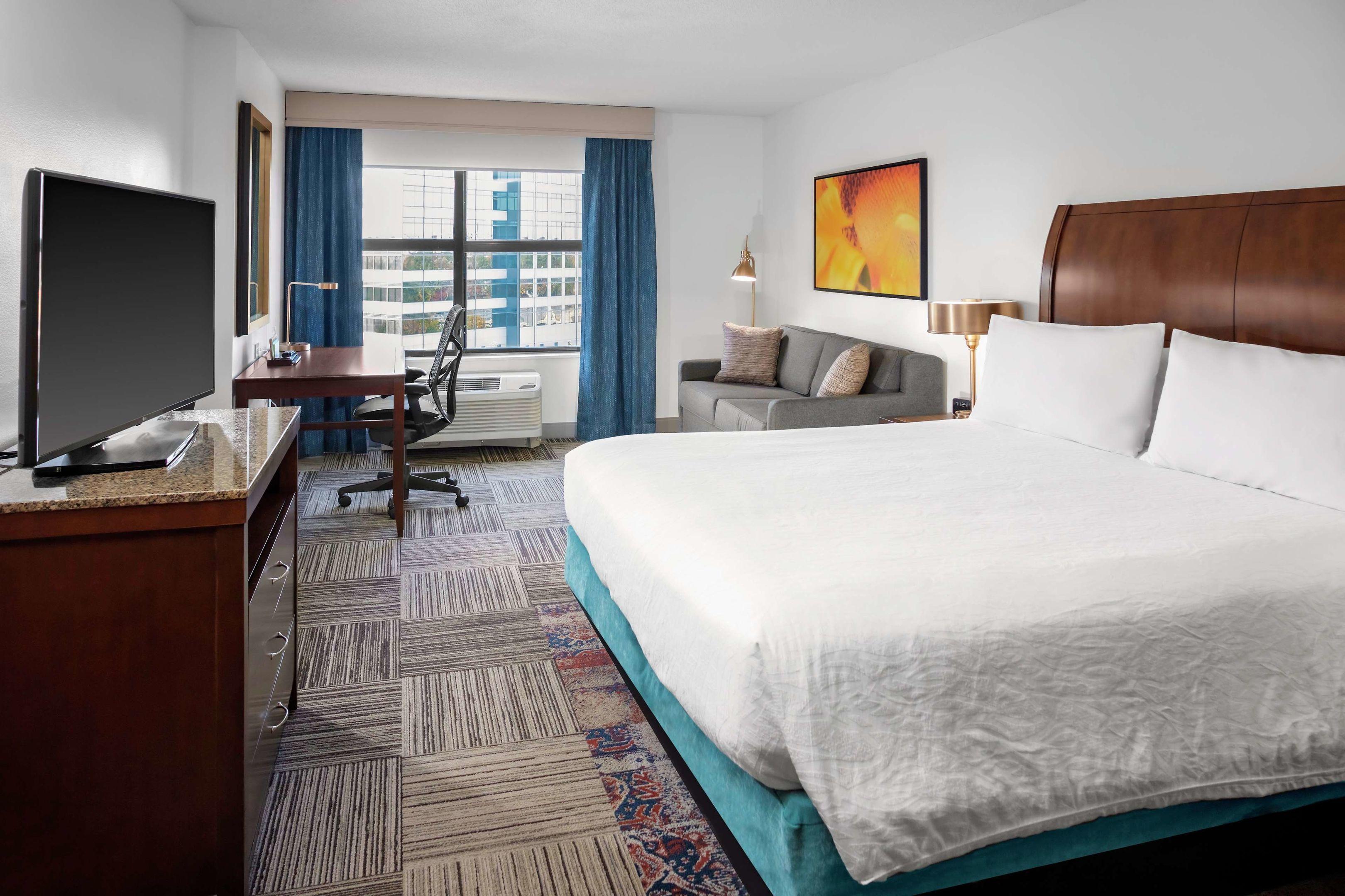 Hilton Garden Inn Atlanta Perimeter Center — photo 3
