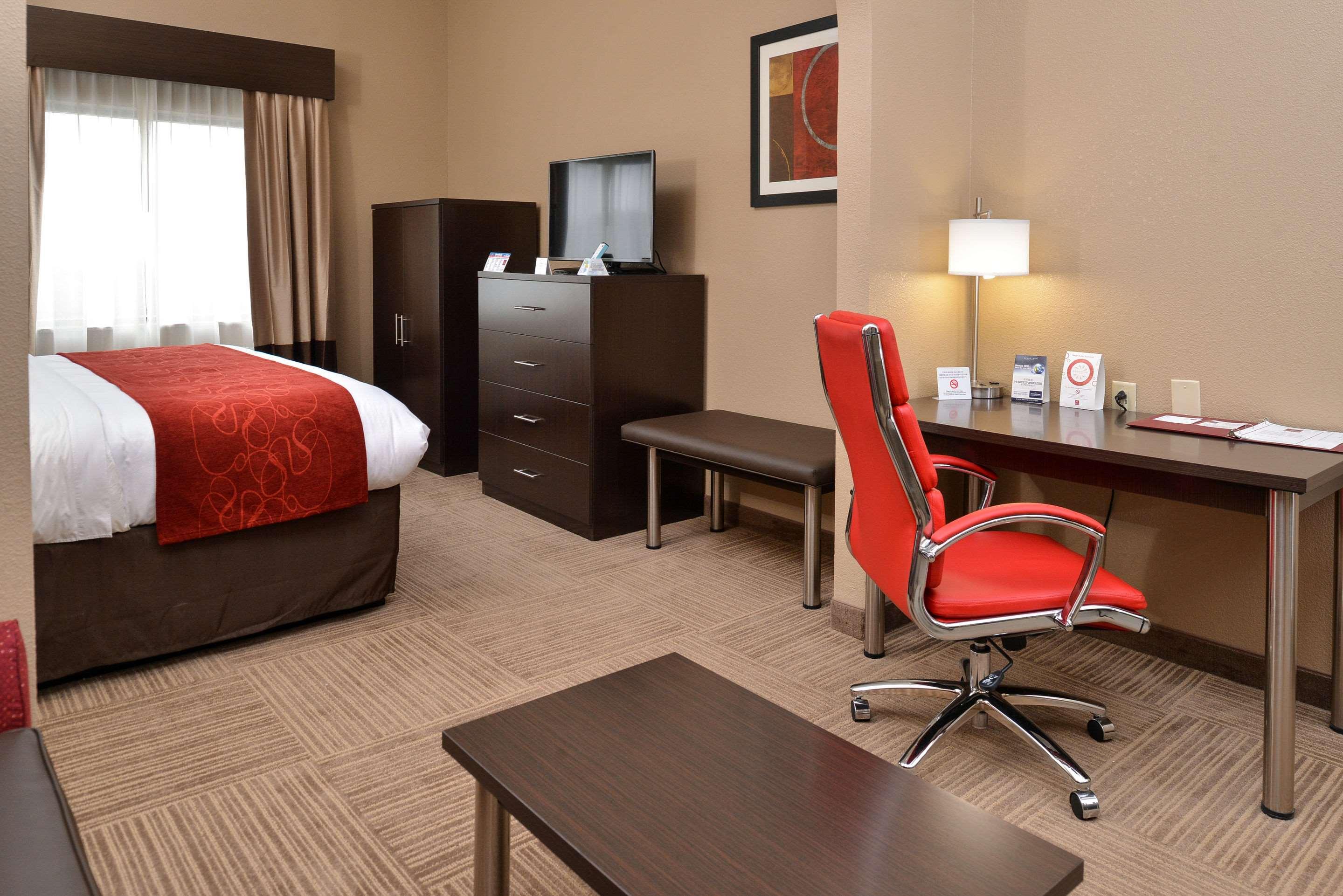 East Suites — photo 5